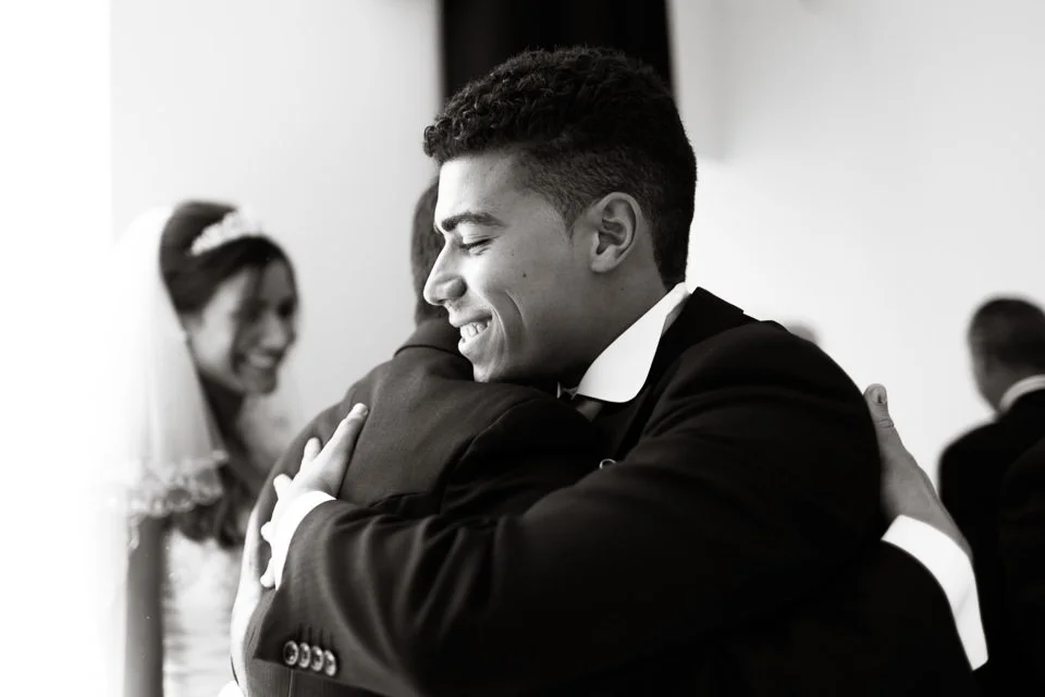 Botleys-Mansion-wedding-photography-Chertsey-Surrey-Gaby-and-Lewis-9.jpg