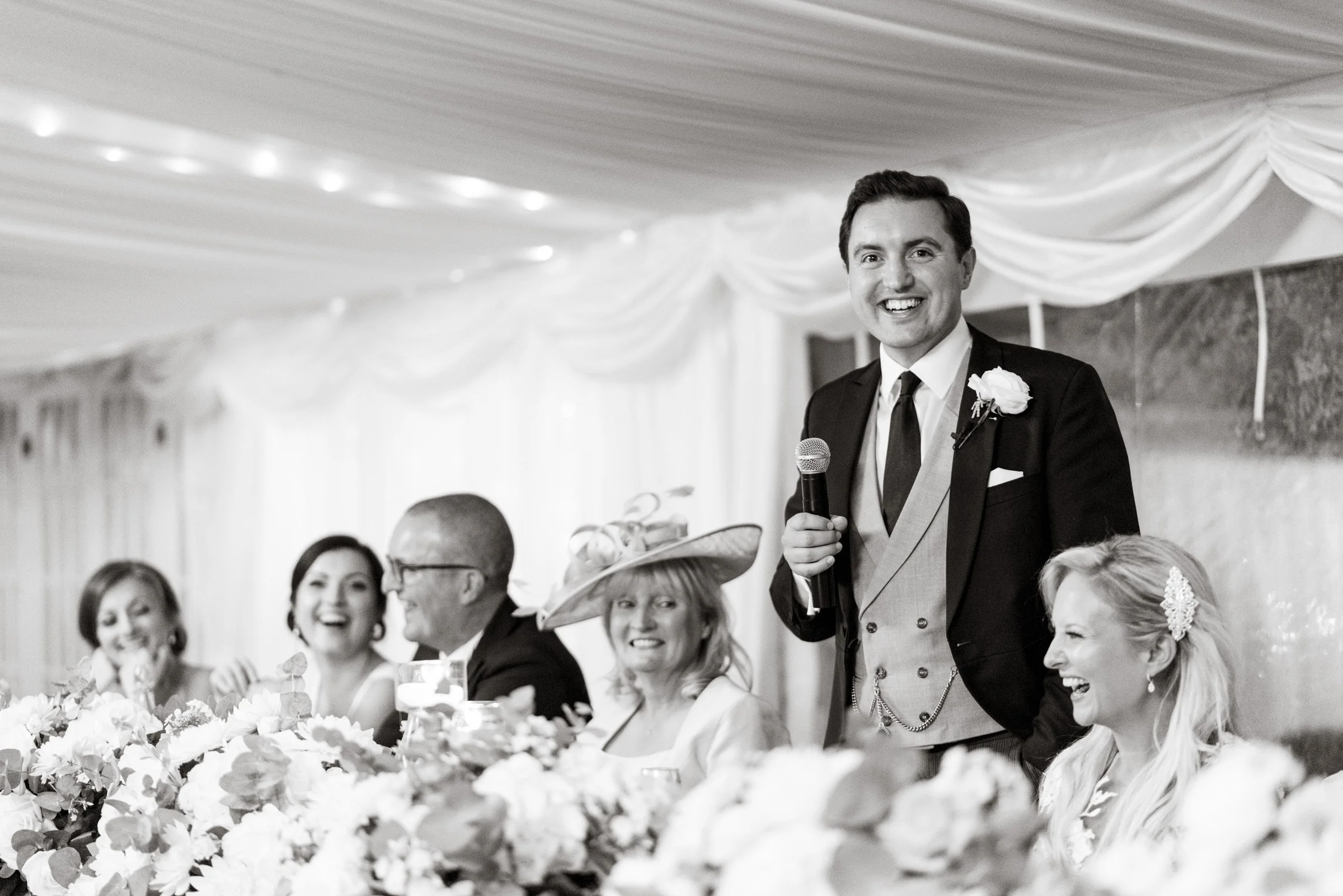 Hedingham+Castle+Wedding+Photography+045.jpg