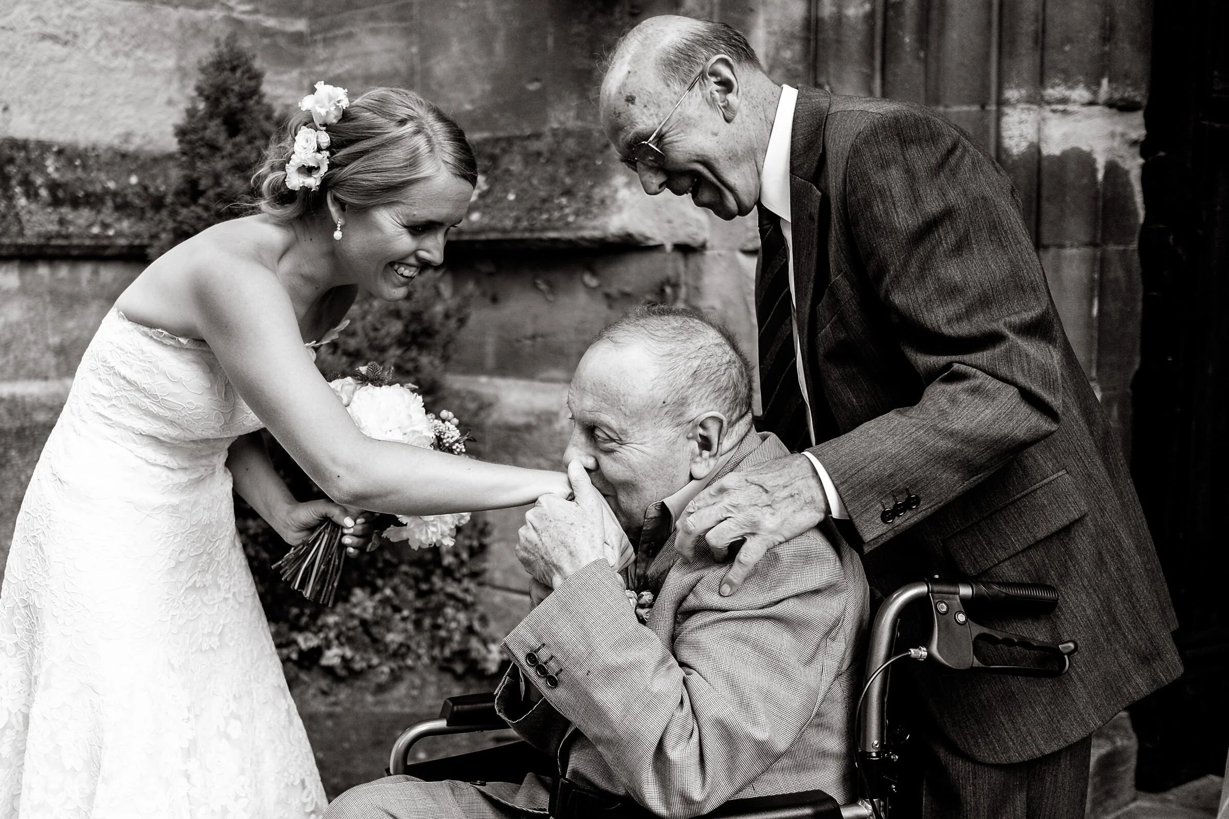 Wedding+St+Mary's+Church+In+Surrey+Photography+014.jpg