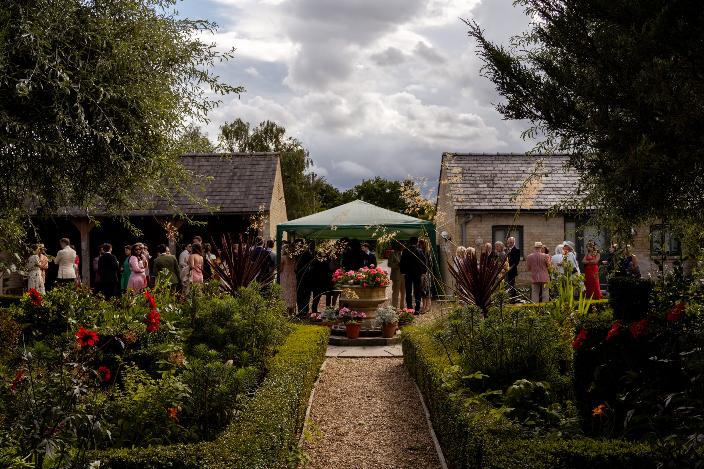 Cambridgeshire-Wedding-Photographer-33.jpg