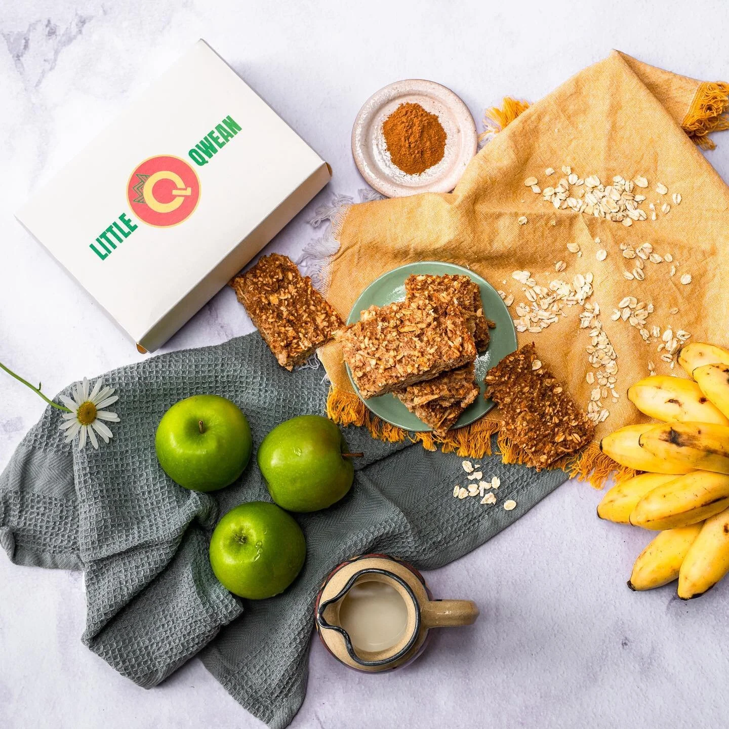 Planning on getting out of Nairobi for a while? Why not take our Apple and Cinnamon Bars with you? Perfect as a snack or part of a balanced breakfast. All of the ingredients are shown in the picture (flower not included 😉), absolutely no added sugar