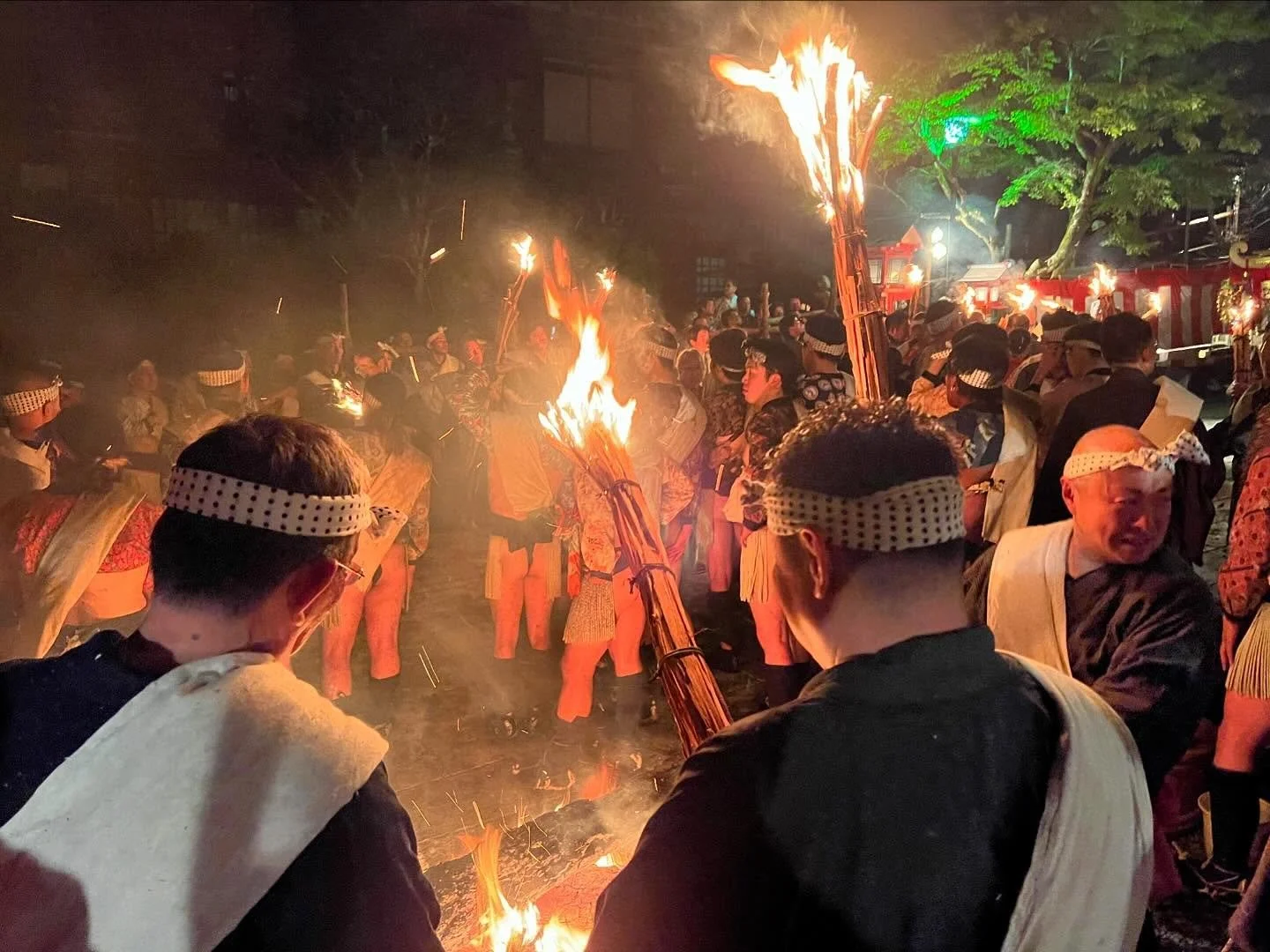 Kurama Fire Festival has been a bucket list dream for years. ❤️&zwj;🔥 It has nothing to do with Reiki other than sharing its birthplace with the practice. But in an extraordinary twist of fate, my friends, students and I got to experience it tonight