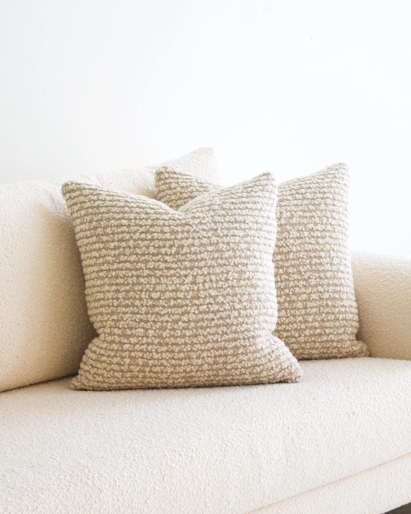 Romeo & Giulietta Silk Velvet Pillow in Oro — cloud + eve