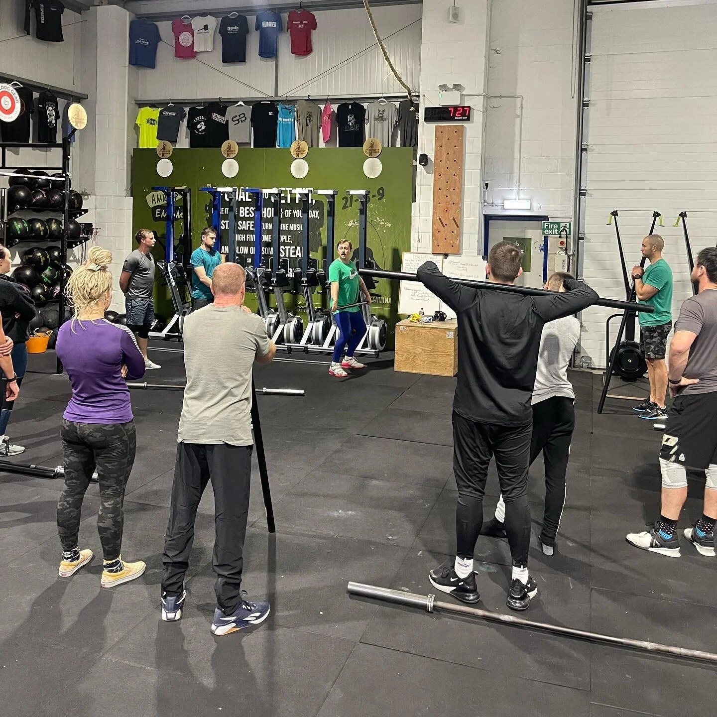 New Weightlifting block has started in Barbell Club with @drweightlifting 
#weightlifting #olympiclifting #technique #snatch #cleanandjerk