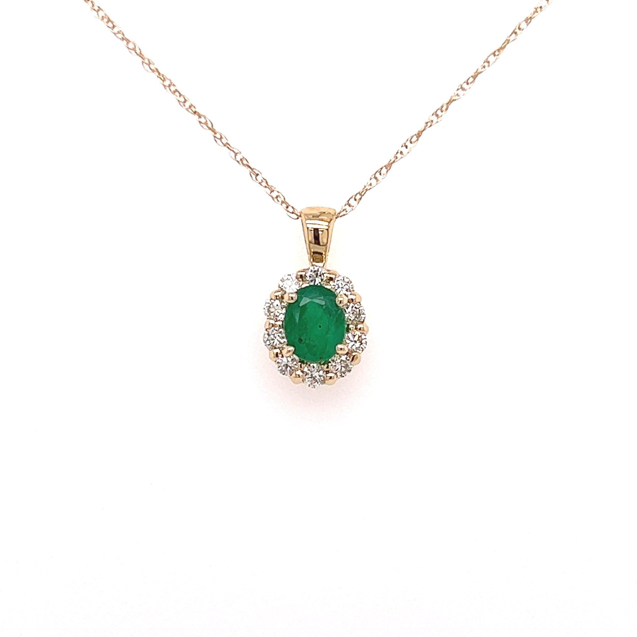 Oval+Emerald+Solitare.jpg