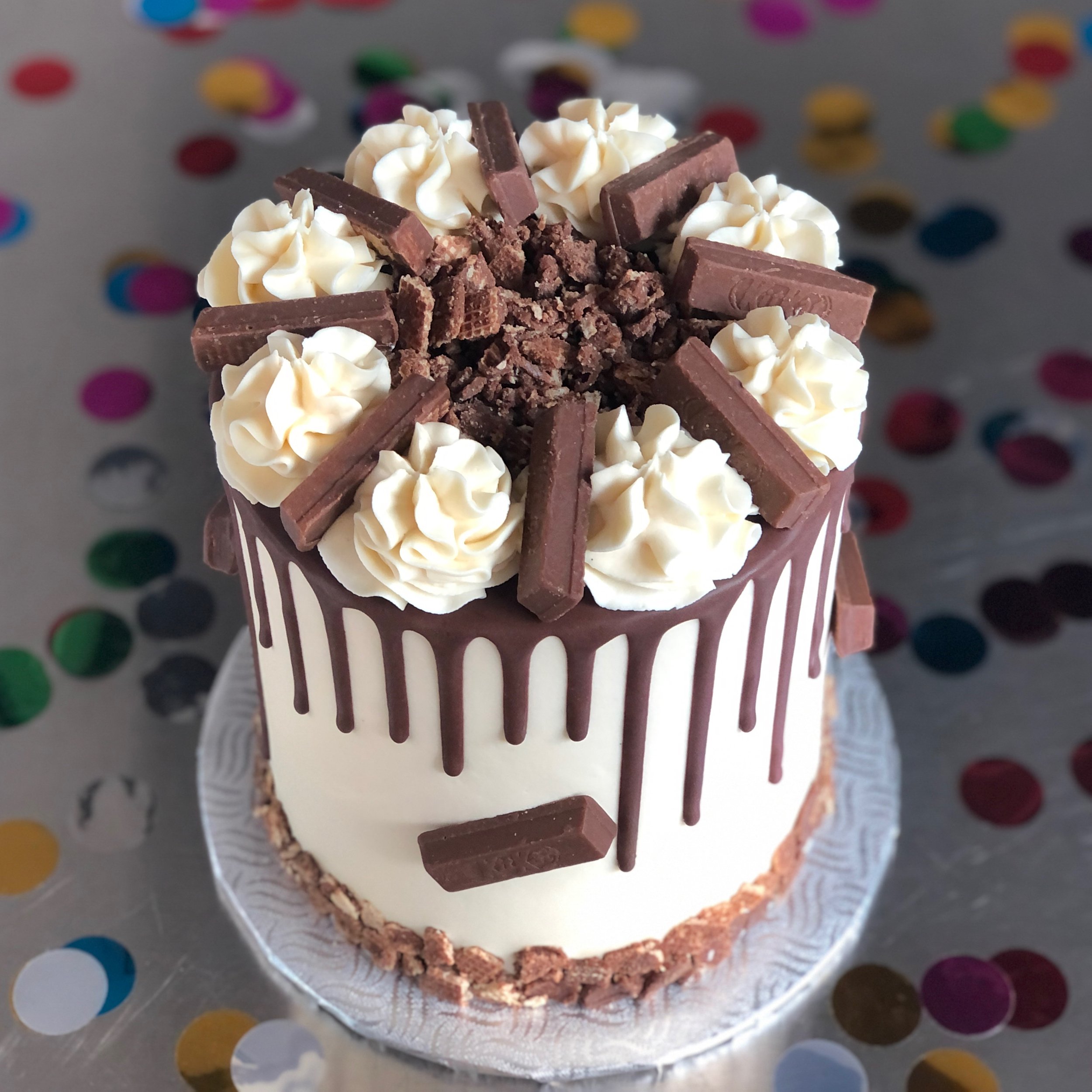 The Kit Kat Lover Cake - Nany's Cakes Montreal (Copy) (Copy)