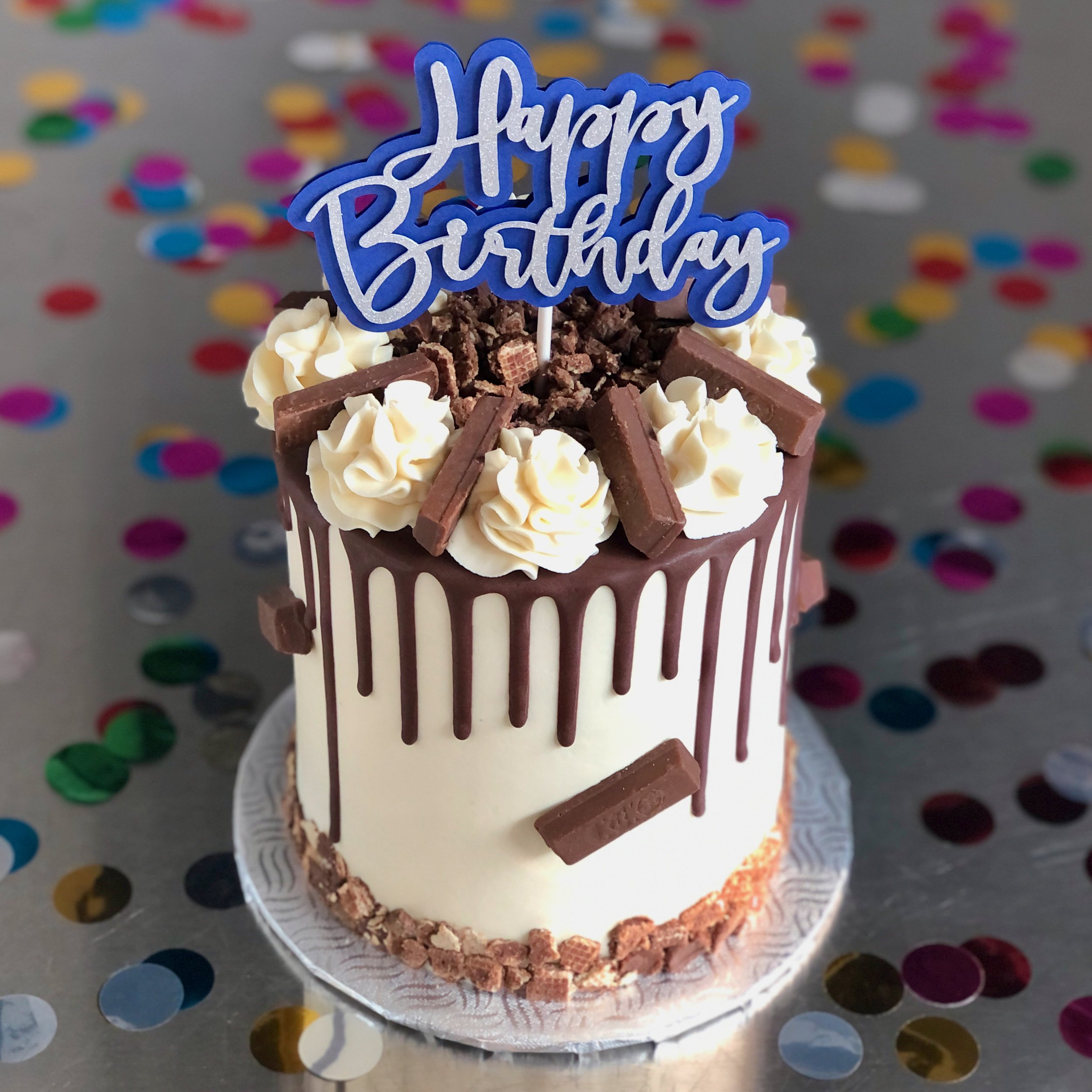 The Kit Kat Lover Cake - Nany's Cakes Montreal (Copy) (Copy)