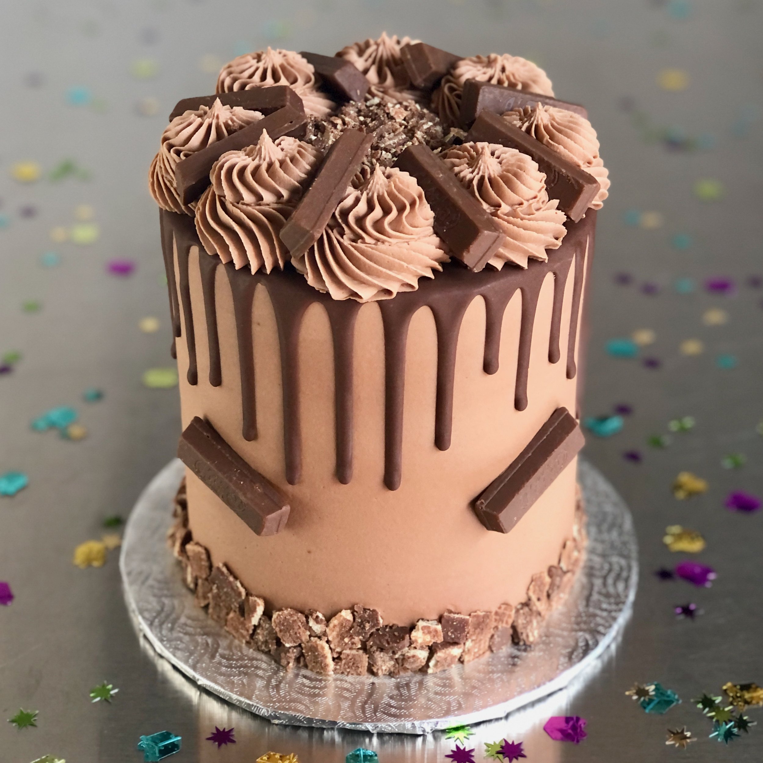 The Kit Kat Lover Cake - Nany's Cakes Montreal (Copy) (Copy)