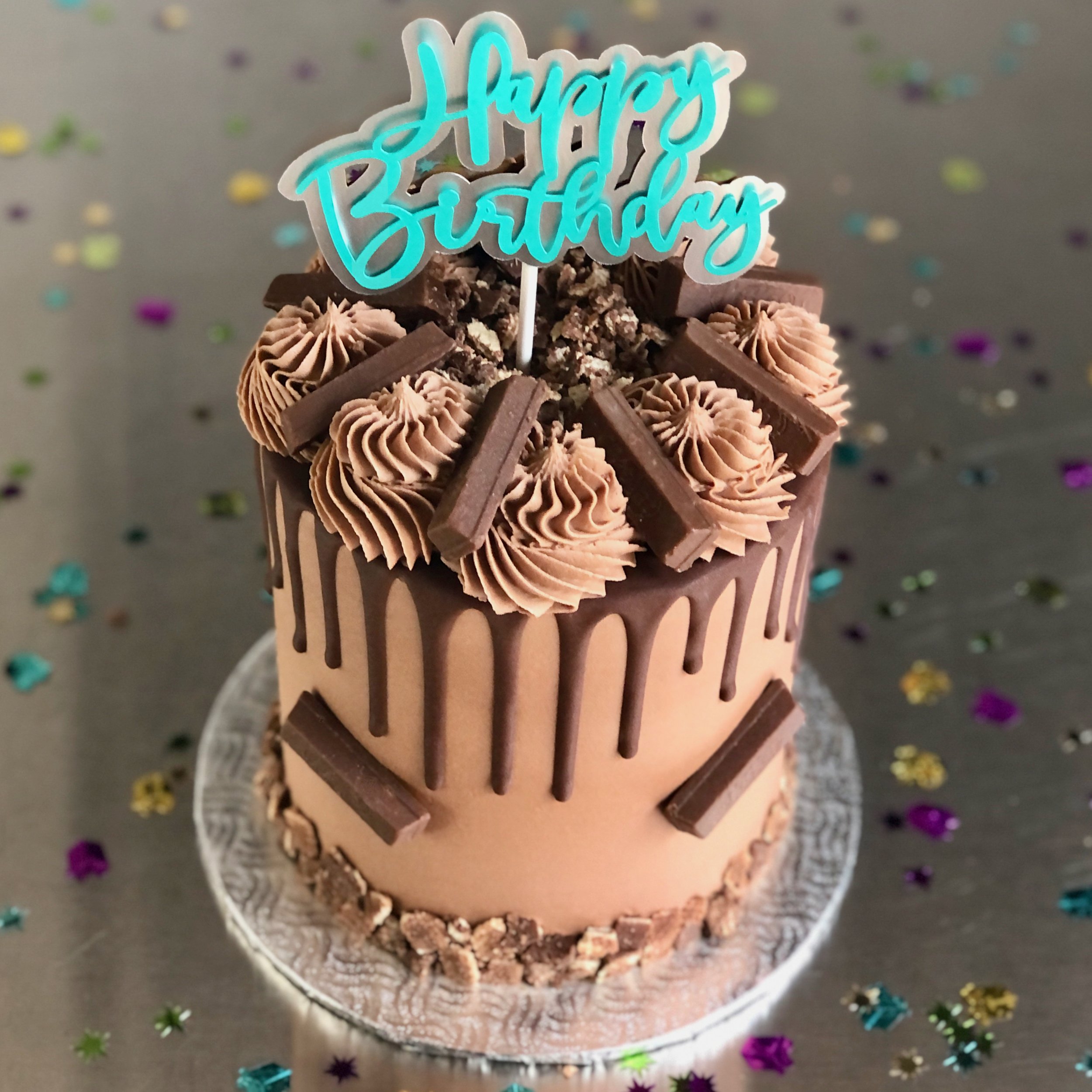 The Kit Kat Lover Cake - Nany's Cakes Montreal (Copy) (Copy)