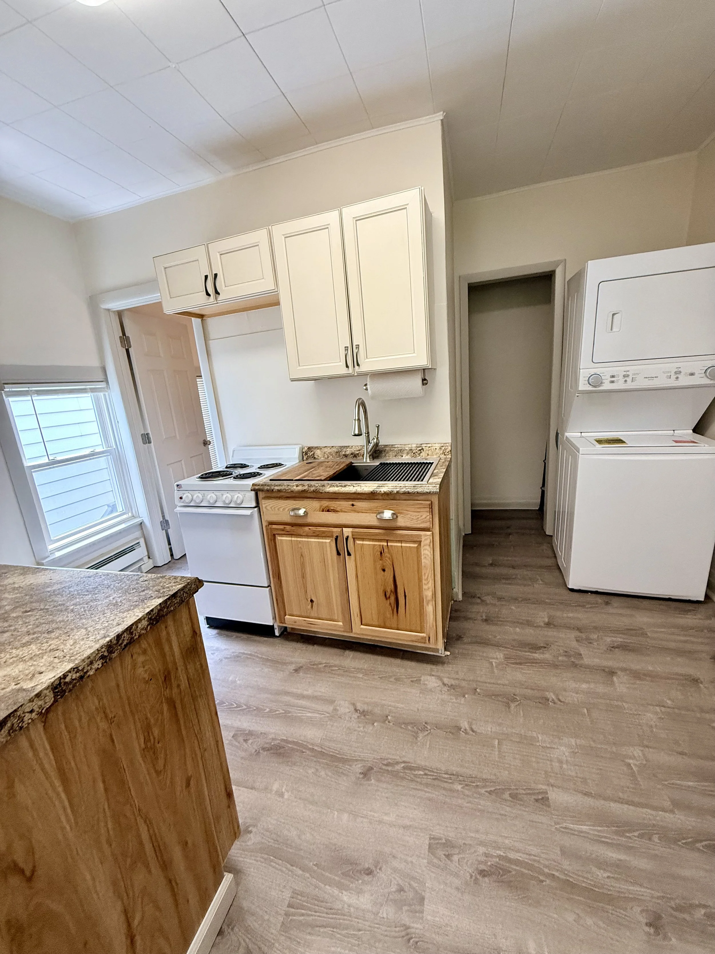 Kitchen and Laundry