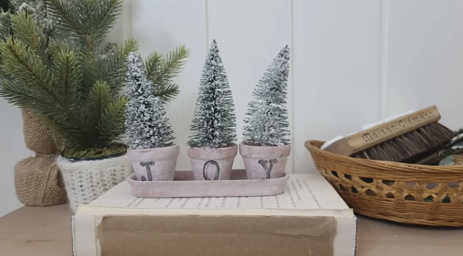 Christmas DIY Ideas | How To Create Unique Christmas Decorations With Mini Terra Cotta Pots