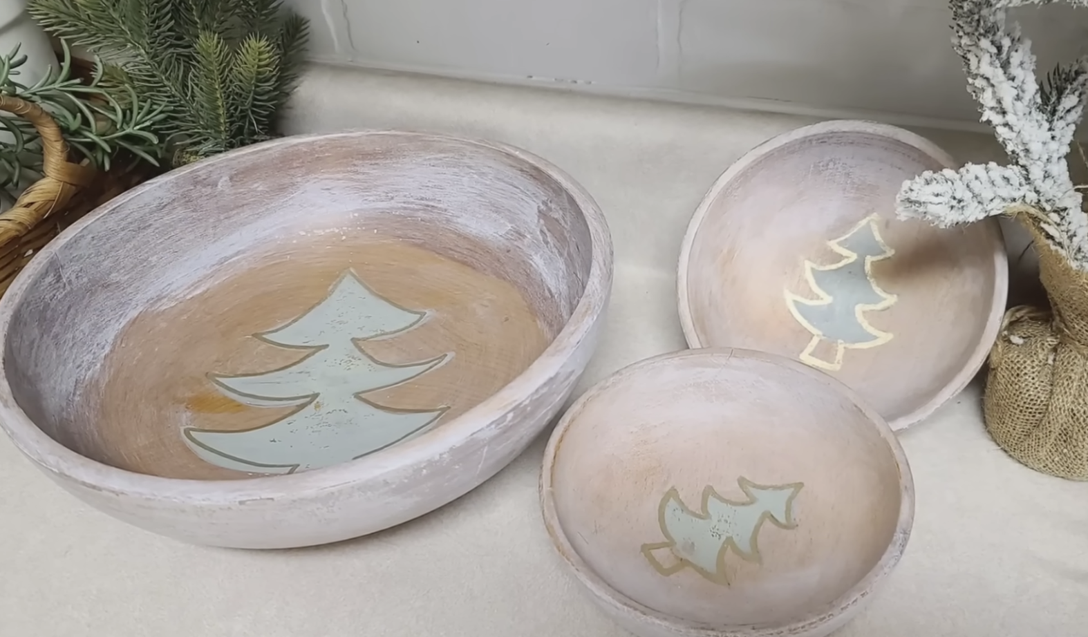 How To Create Old World-Inspired DIY Christmas Decorations Using Milk Paint