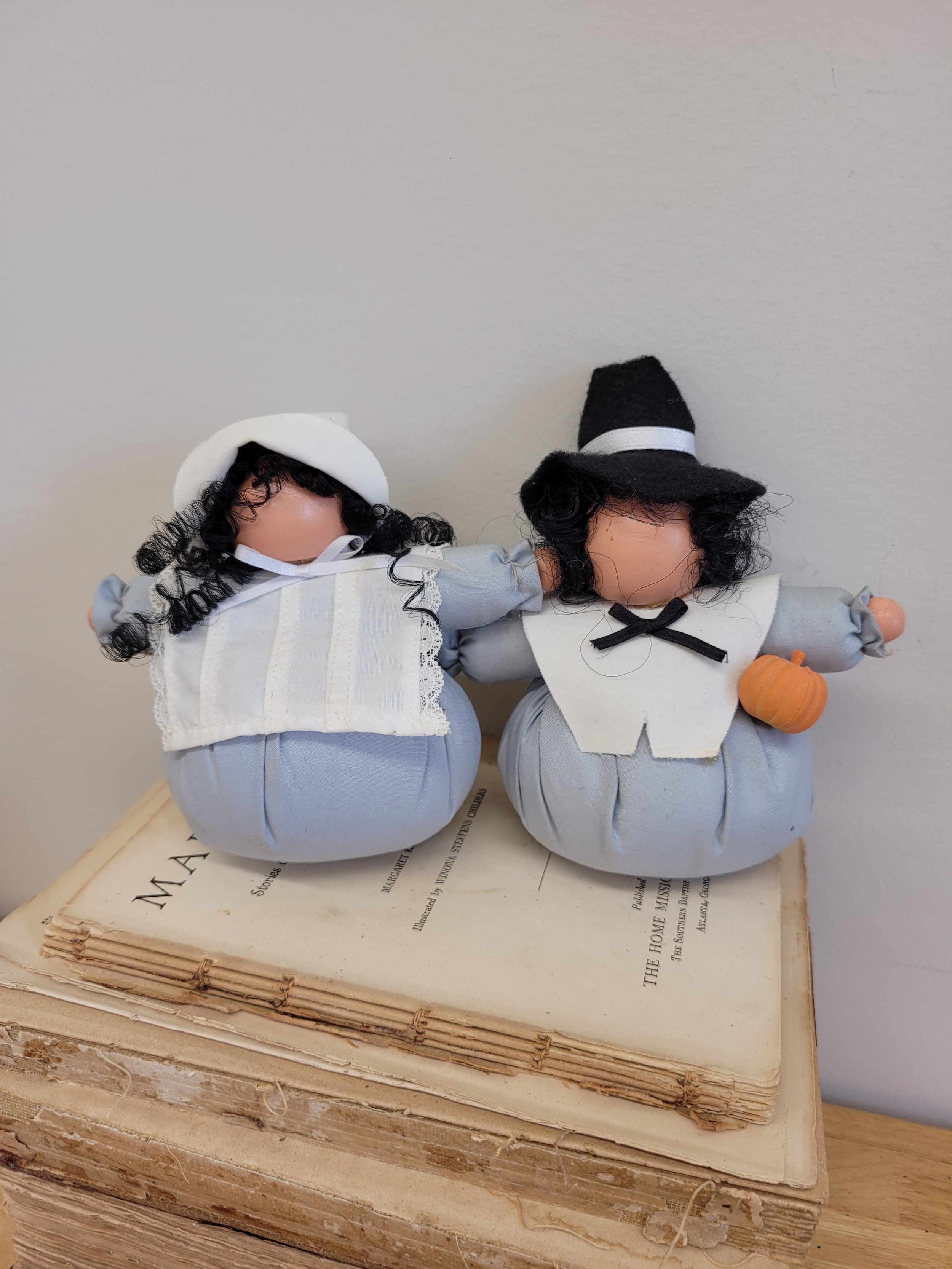 handmade pilgrim dolls
