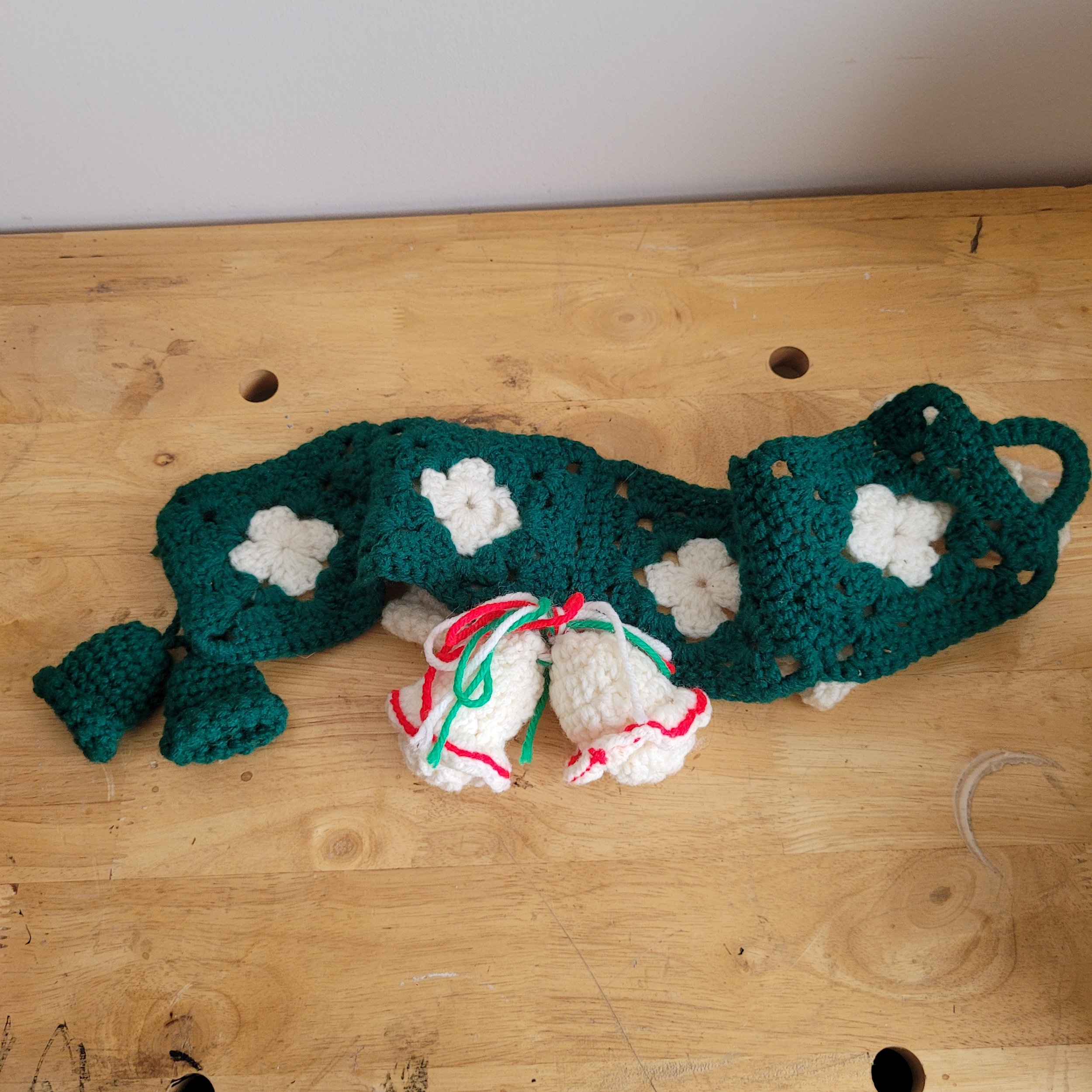 crocheted Christmas bells