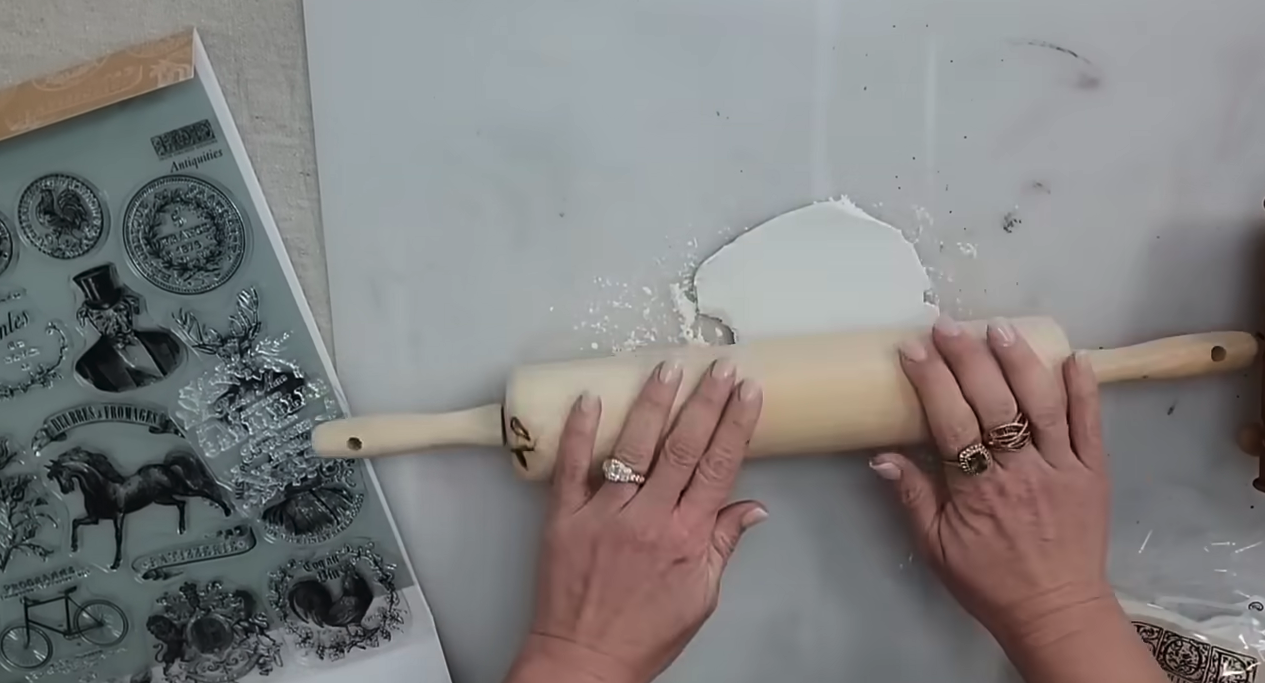 How To Thrift Flip A Rusty Flour Sifter Into A Simple & Unique Antique