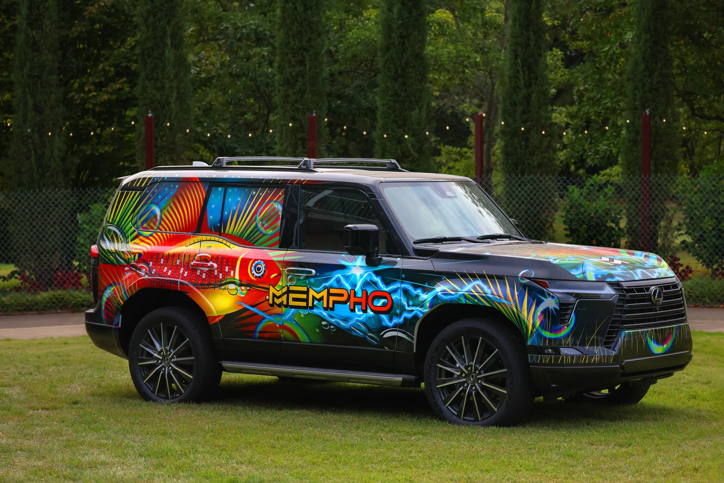 MPHO-LexusWrap-Harmon-1.jpg