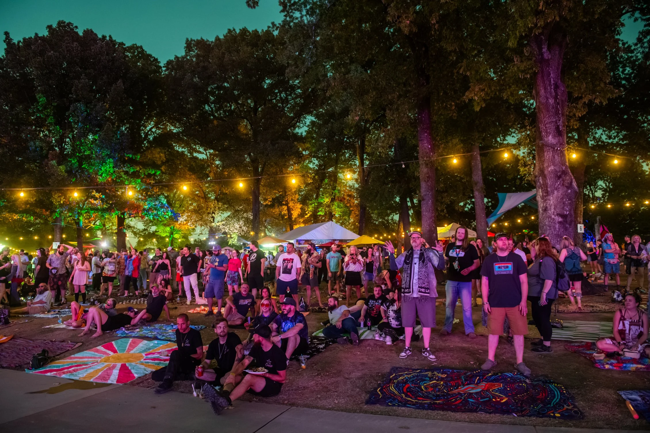 MPHO-Crowd-2.jpg