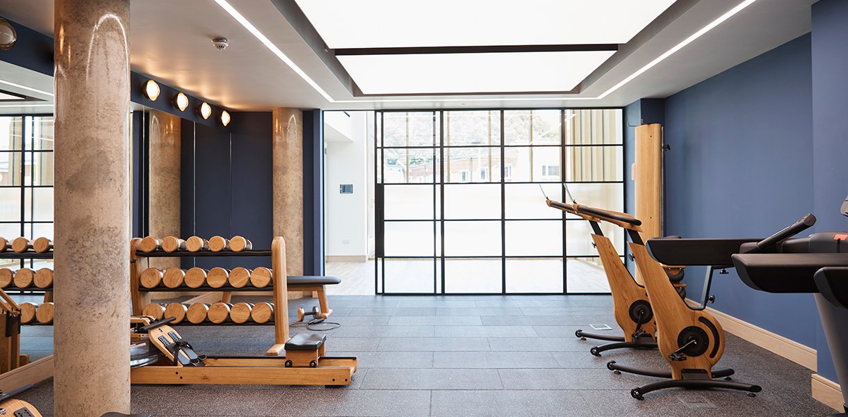 60f9670a3b2a665d574fea9d_Scape-Living-Images-UK-Surrey-Guildford-Communal-Areas-Gym-Web-1220x600px_003.jpg