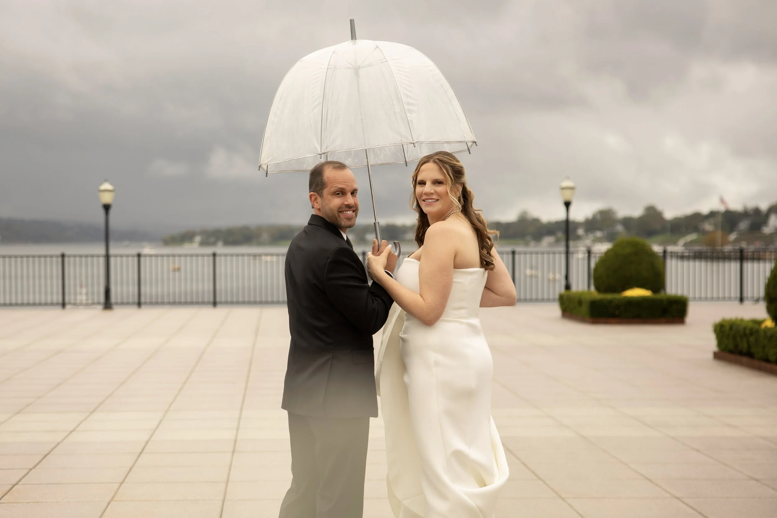 Jamie &amp; Jordan’s Elopement with a Secret Surprise at The Molly Pitcher