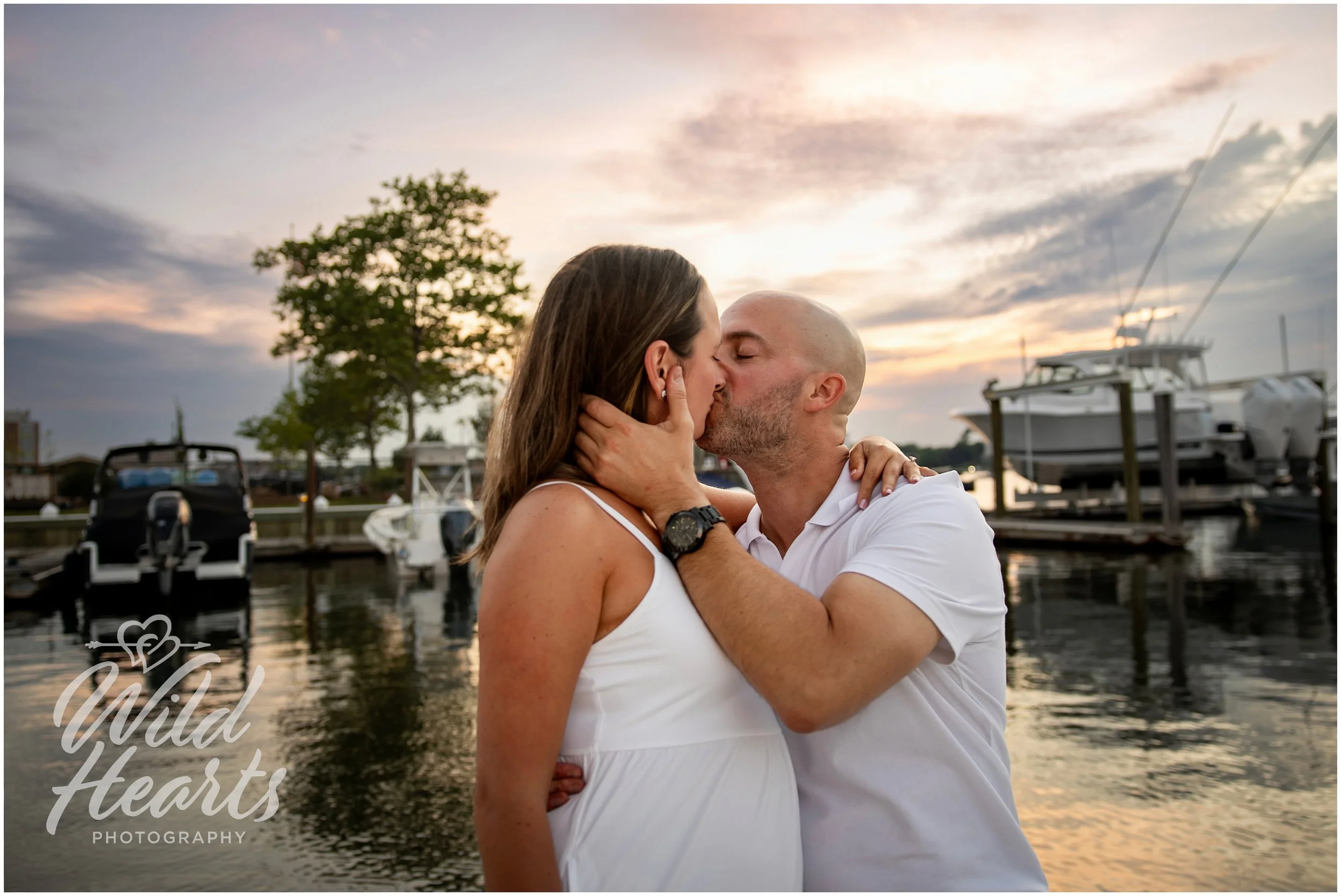 navesink_boat_engagement_session_016.jpg
