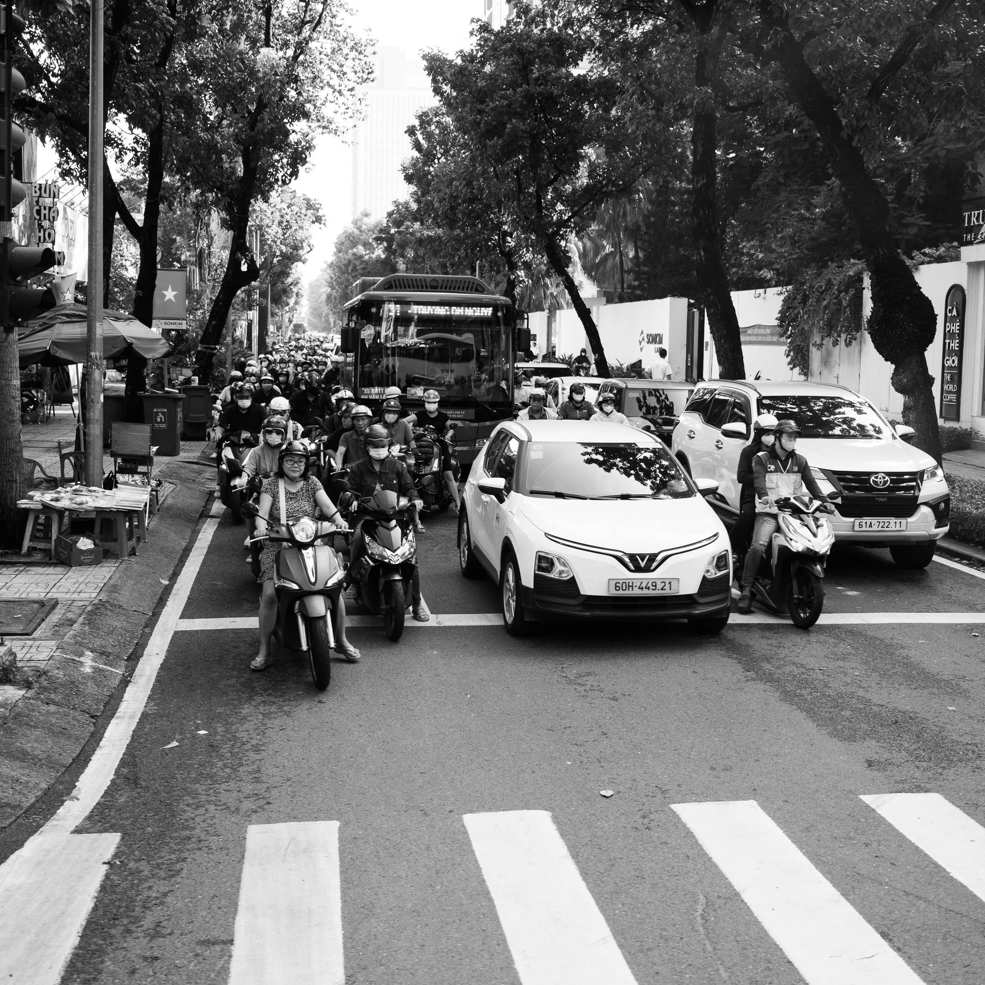 SD_261001_2012X.jpg