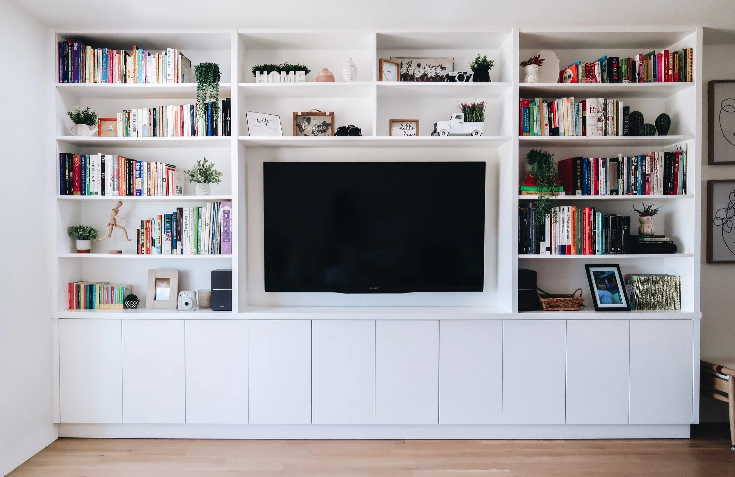 White Modern Entertainment center