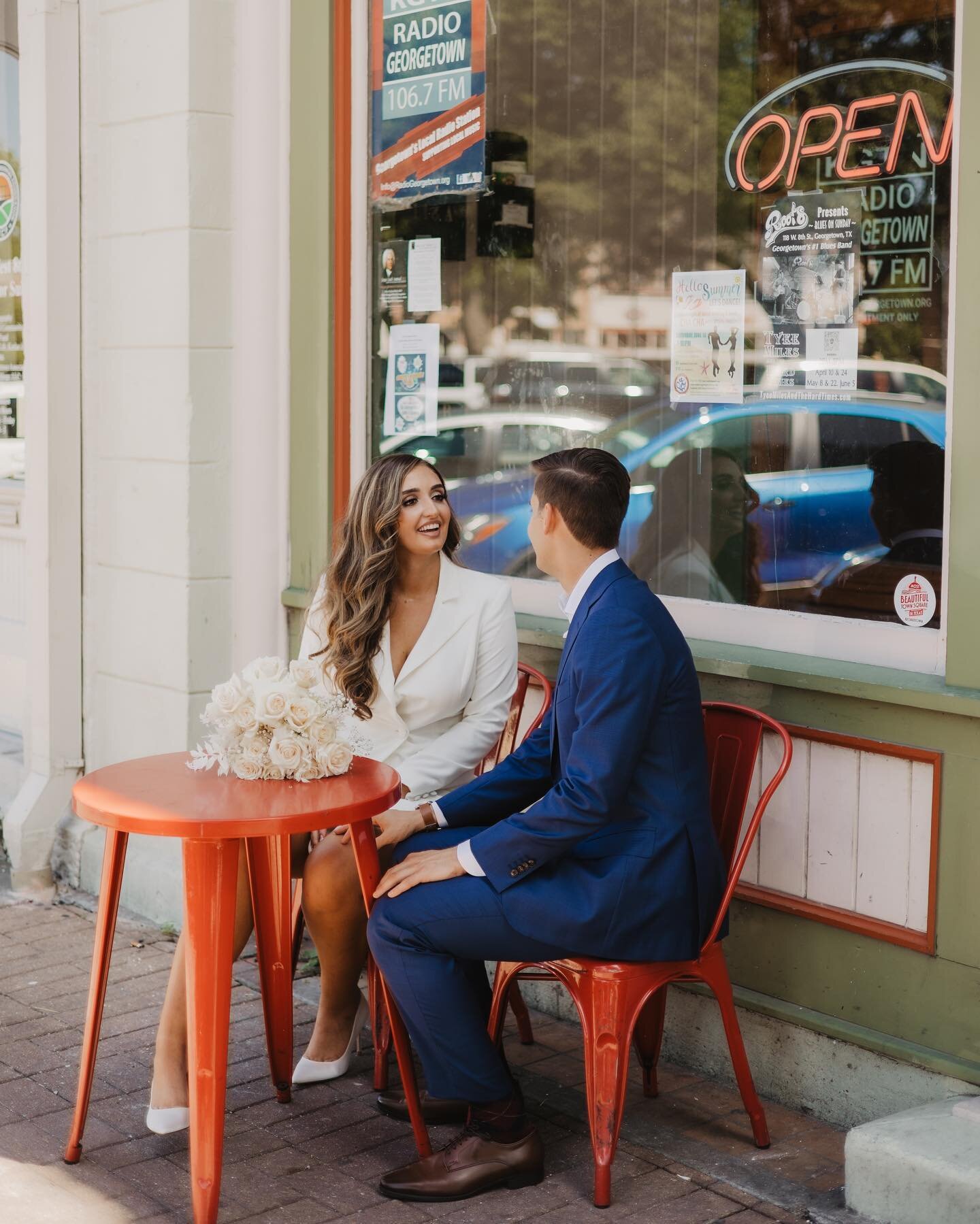 Loved capturing M + A&rsquo;s elopement in Georgetown&rsquo;s historic town square!
