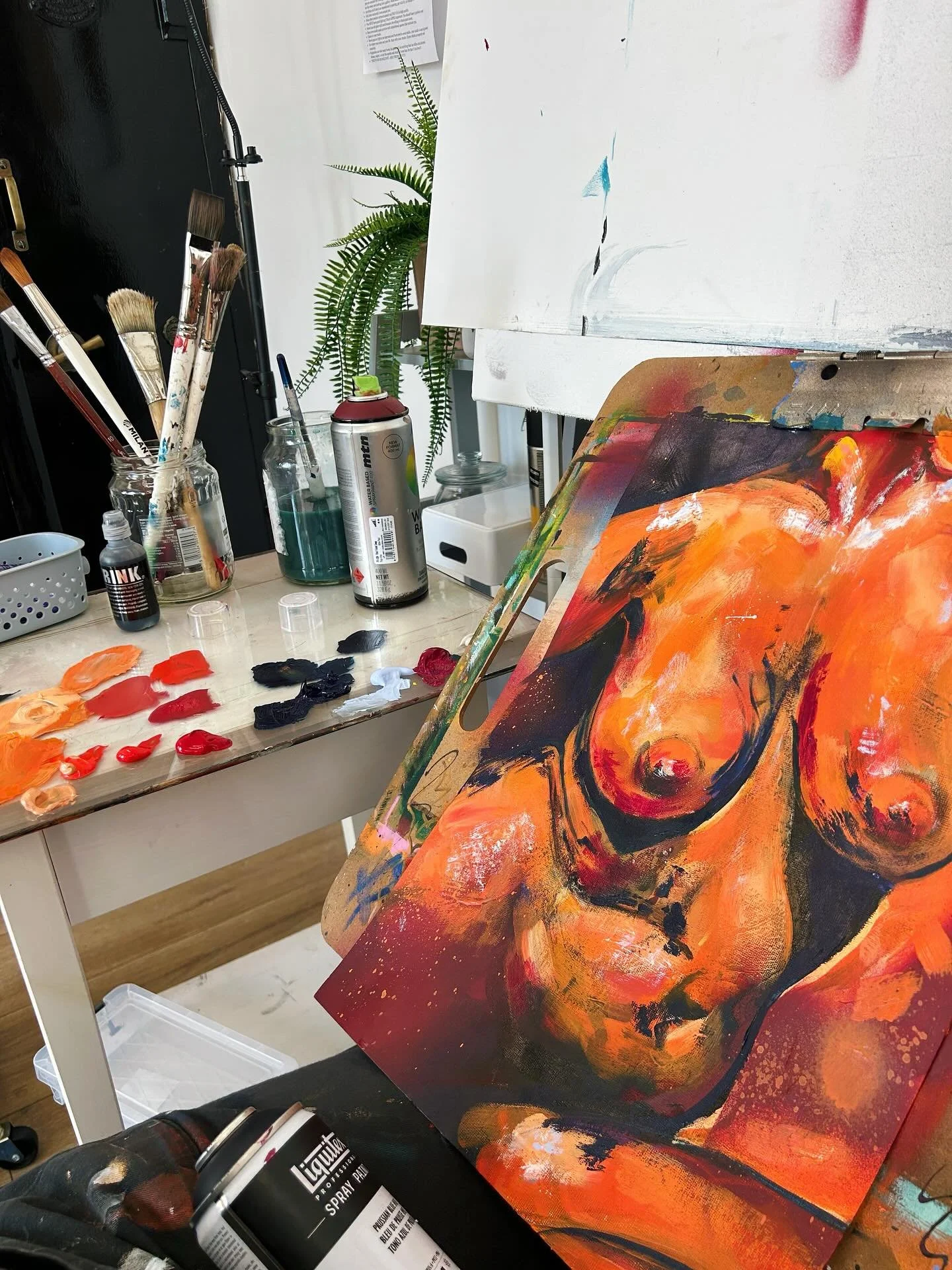 JUST 6 DAYS TO GO! 💕

On Saturday 8th November (7&ndash;10pm) we&rsquo;re taking over Brew Coffee Bar, Bracknell for something really special: our Paint Your T!ts Off! fundraising night 💗

For our October workshop, 12 incredible women came together