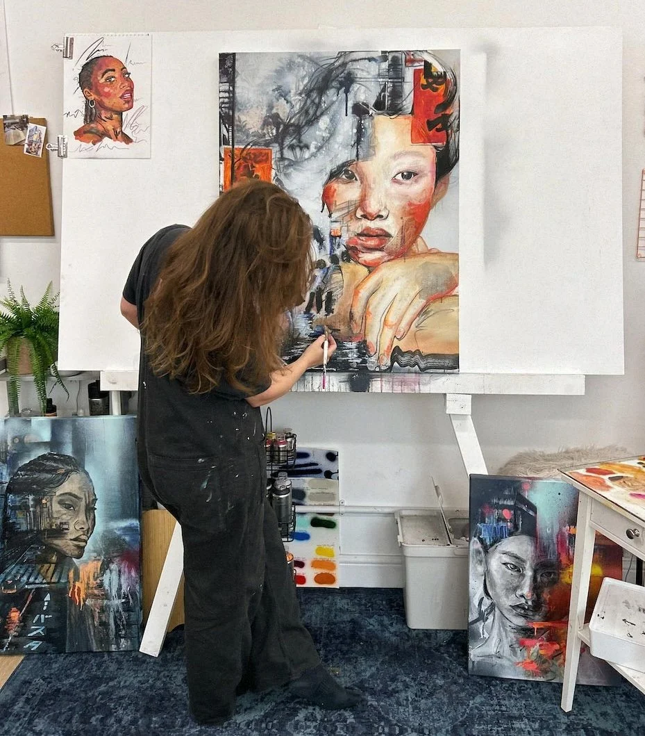 lauren-hawkins-art-studio-portrait.jpg