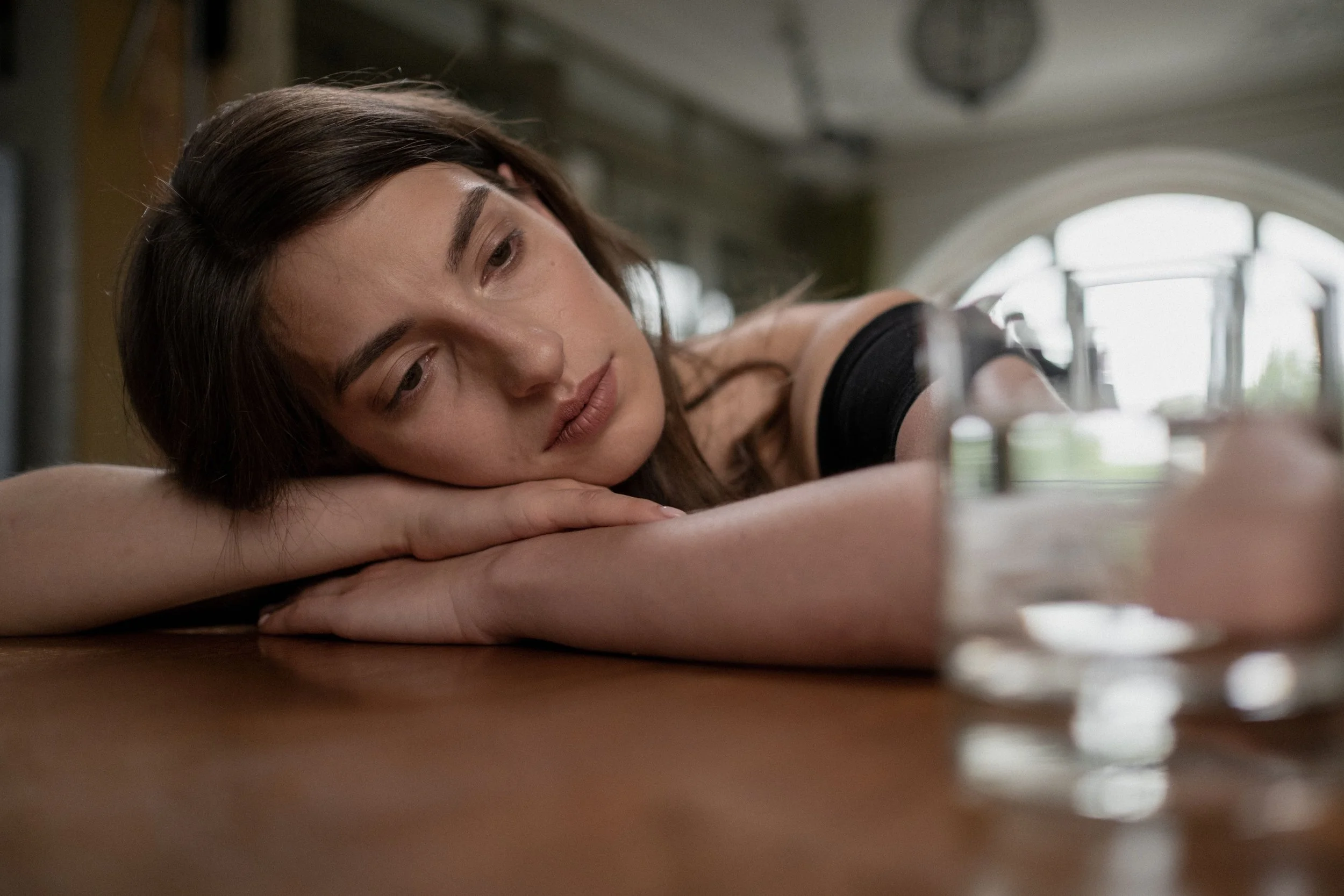The Grief of Outgrowing People Who Aren’t Growing With You