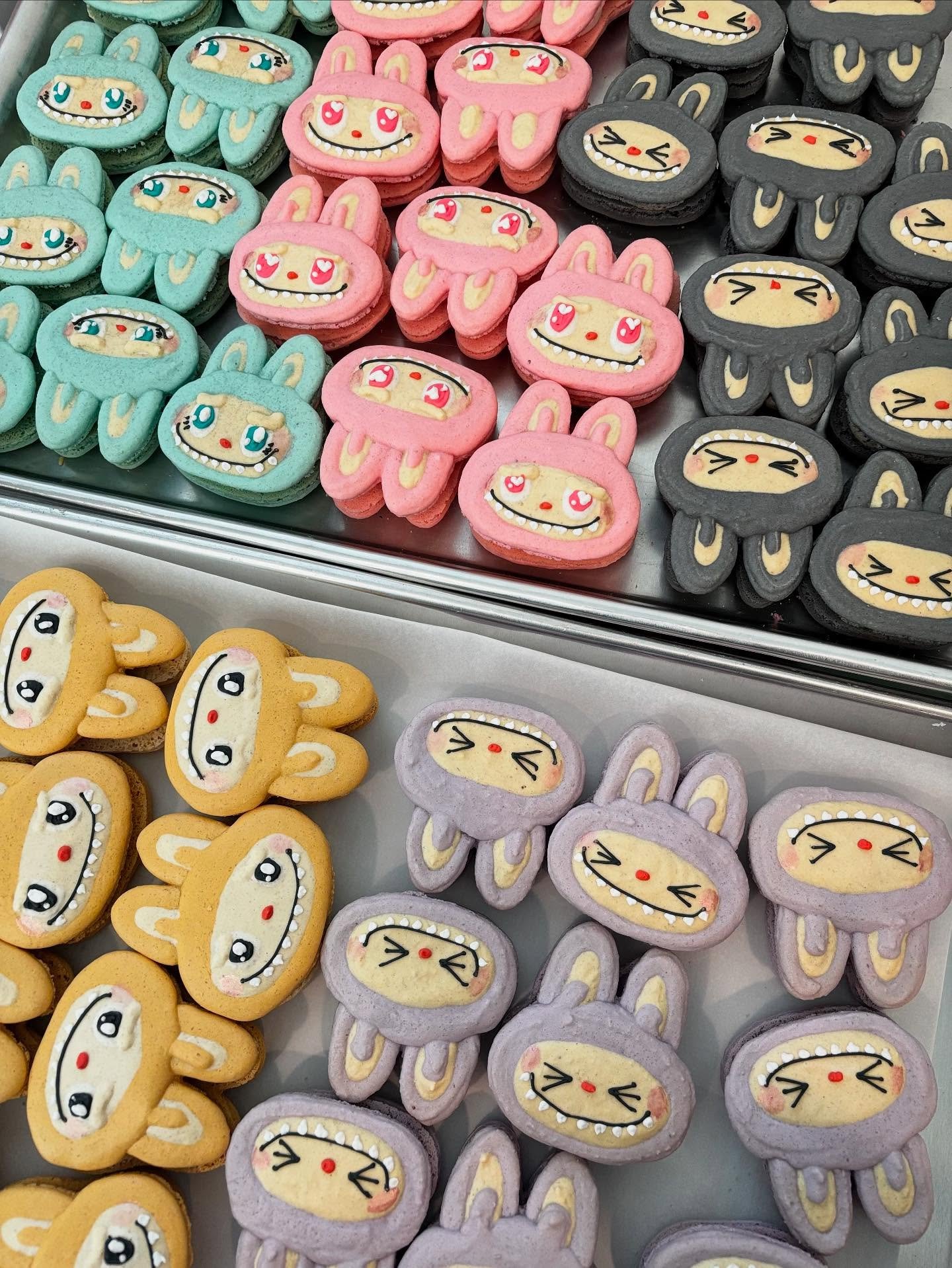The obsession is still going strong&hellip;Labubu macarons!  #macarons #labubu #labubumacarons #labububayarea #labubucookies #labubufood #charactermacarons #popmart #popmartmacarons
