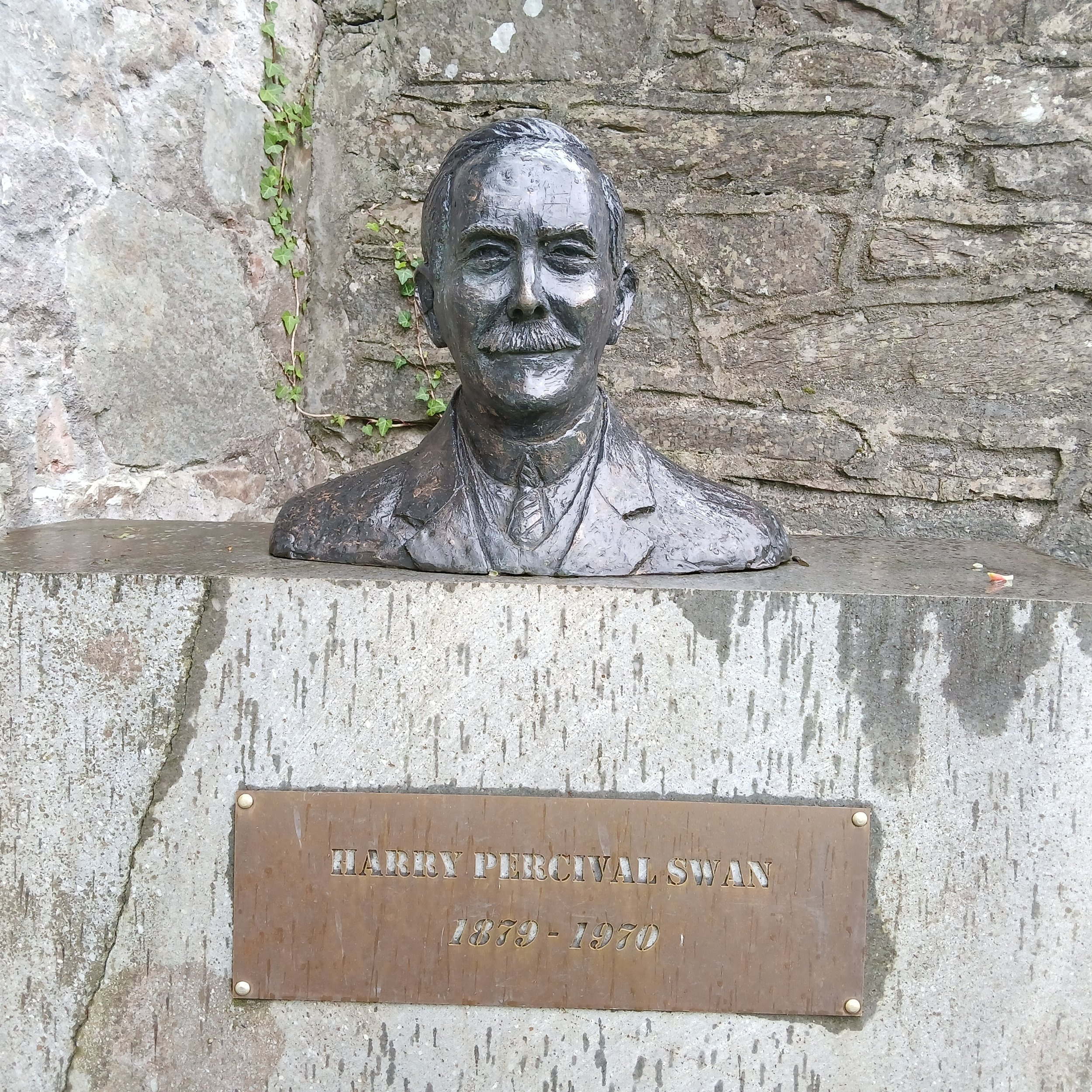 Harry Swan Bust.jpg