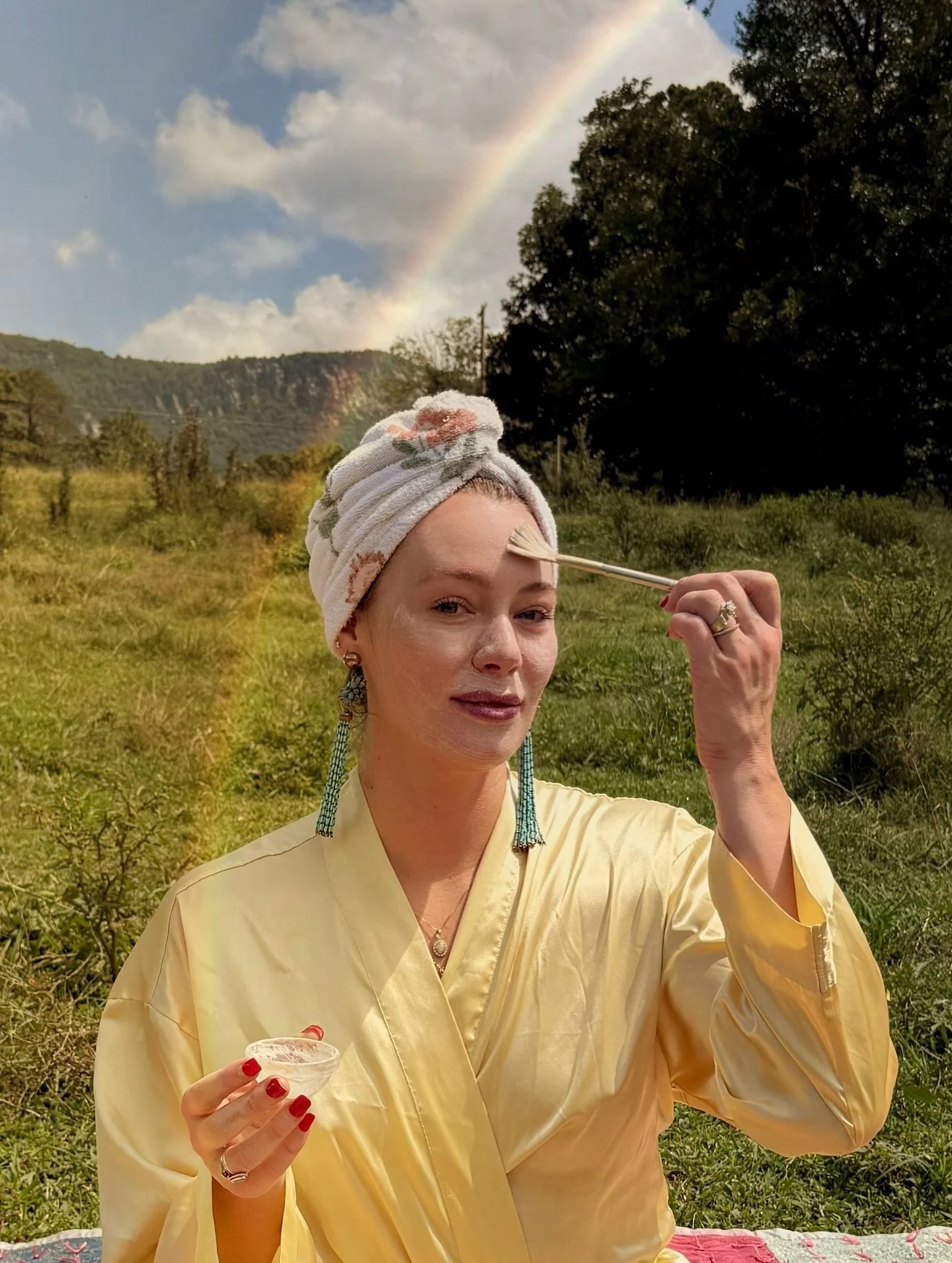 BARE MISSION TURNS 3!! 🎉🙌✨
My Papa used to tell me &ldquo;If it doesn&rsquo;t put a skip in your step, a smile on your face, or make your socks go up and down, it ain&rsquo;t worth doing.&rdquo; That&rsquo;s certainly how he lived his life and how 