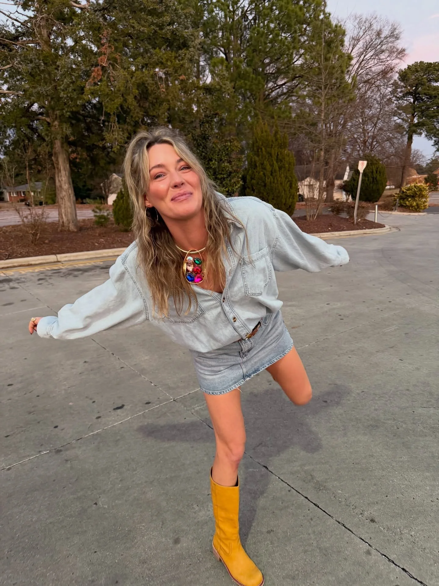 Merry Christmas &amp; Happy Holidays to all you beautiful humans!!