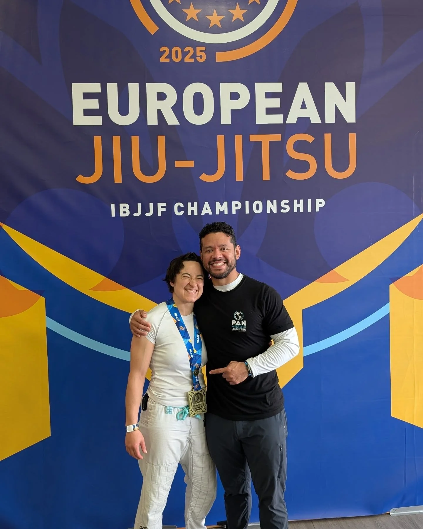 🔥 Huge Congratulations to @mo.throws007 ! 💪

Today, Coach Mel competed in one of the biggest IBJJF tournaments and delivered a strong performance, bringing home a 🥉 bronze medal at IBJJF Europeans!

We&rsquo;re so proud of her grit, determination,