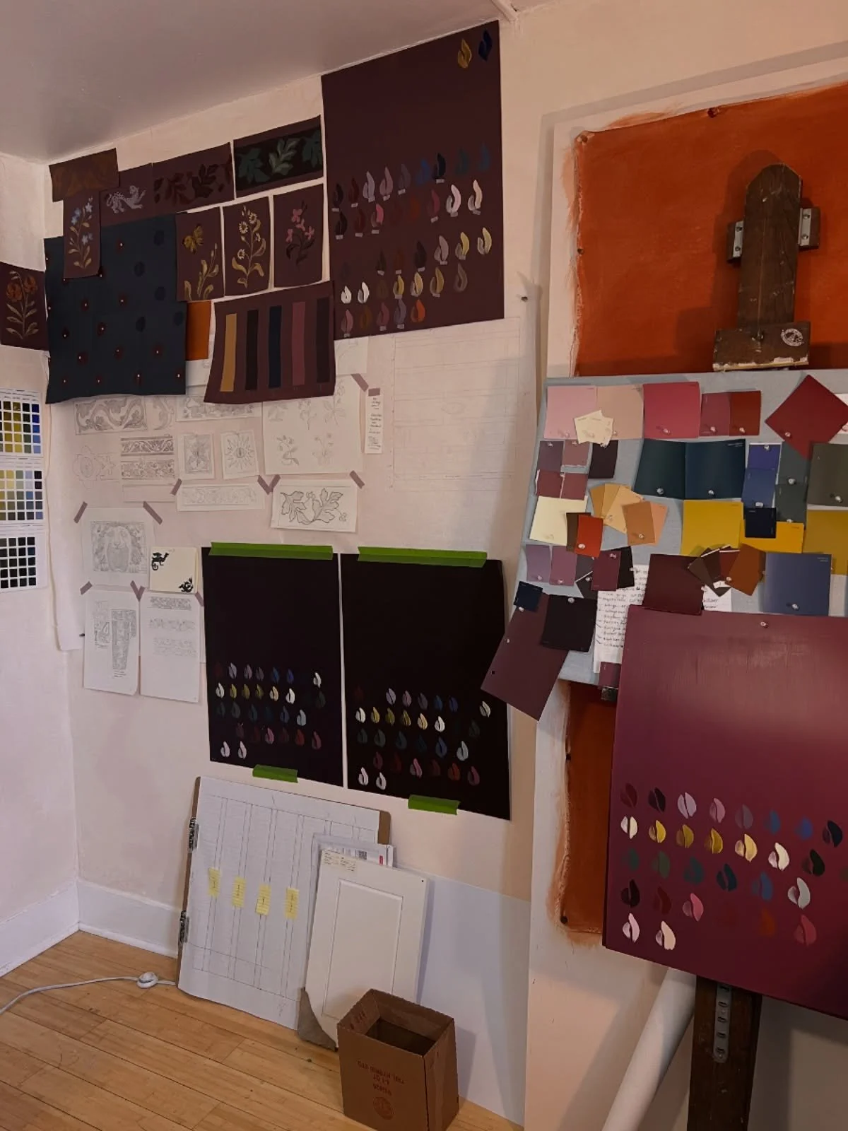 A little snapshot of the studio in the middle of the planning process. But now I&rsquo;m deep in the heart of Texas bringing this to life for @sarahstaceyinteriordesign and the @kbshowhouse! Come hang out in stories while I create a magical ✨medieval