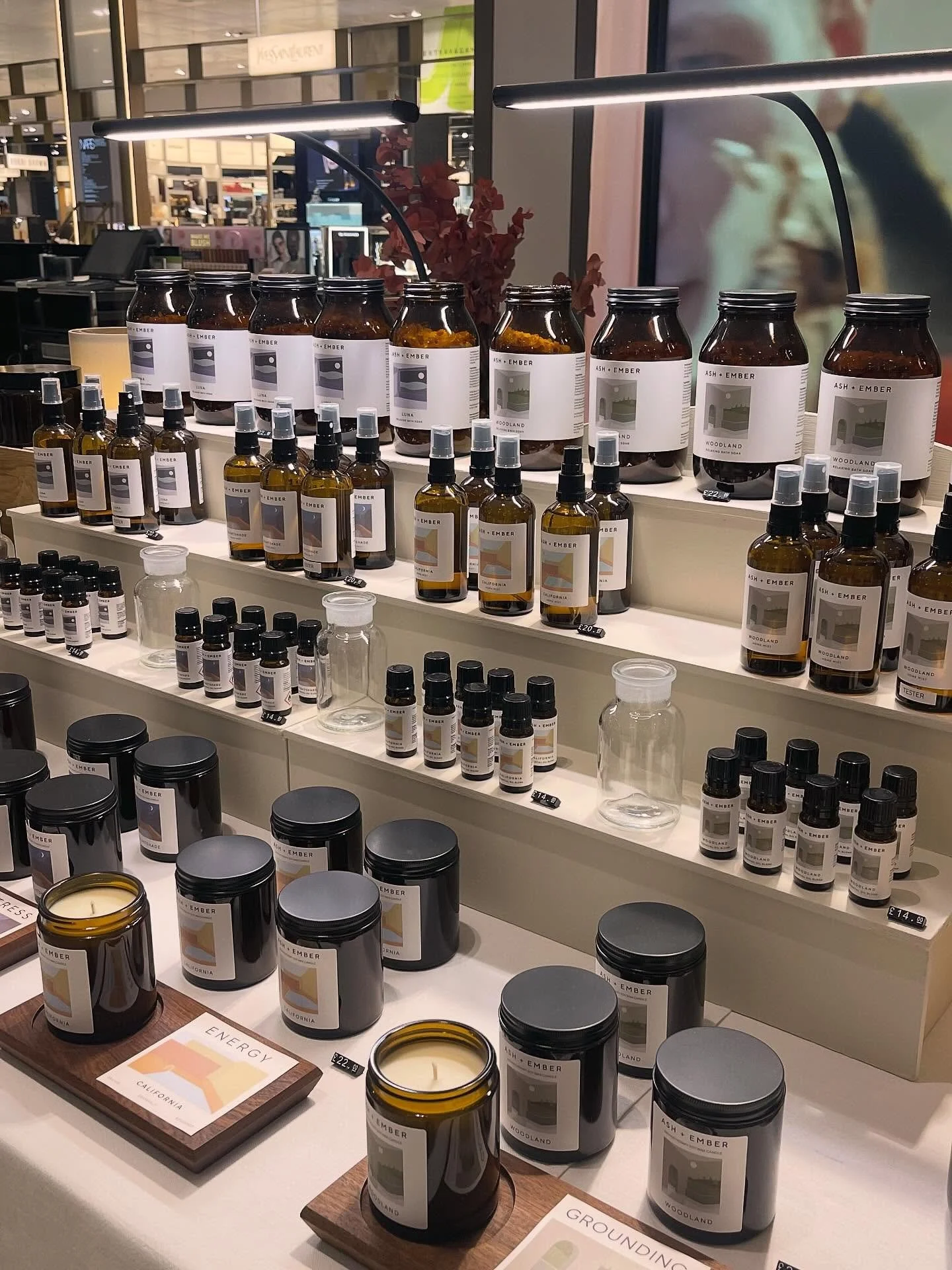Guess who&rsquo;s been invited back to John Lewis to kick off autumn with cosy vibes? 🖤 

I&rsquo;ll be at John Lewis Leeds from Monday 29th September &ndash; Sunday 5th October, with our full range of aromatherapy products.

Pop in, explore the col