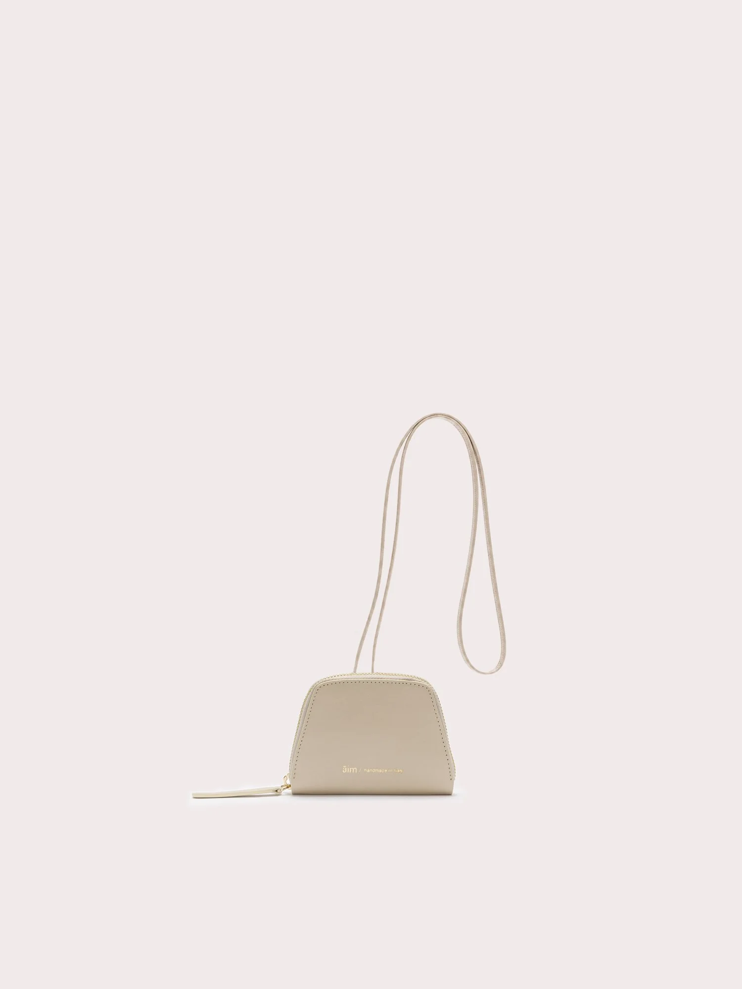 leo crinckled cream 8.jpg
