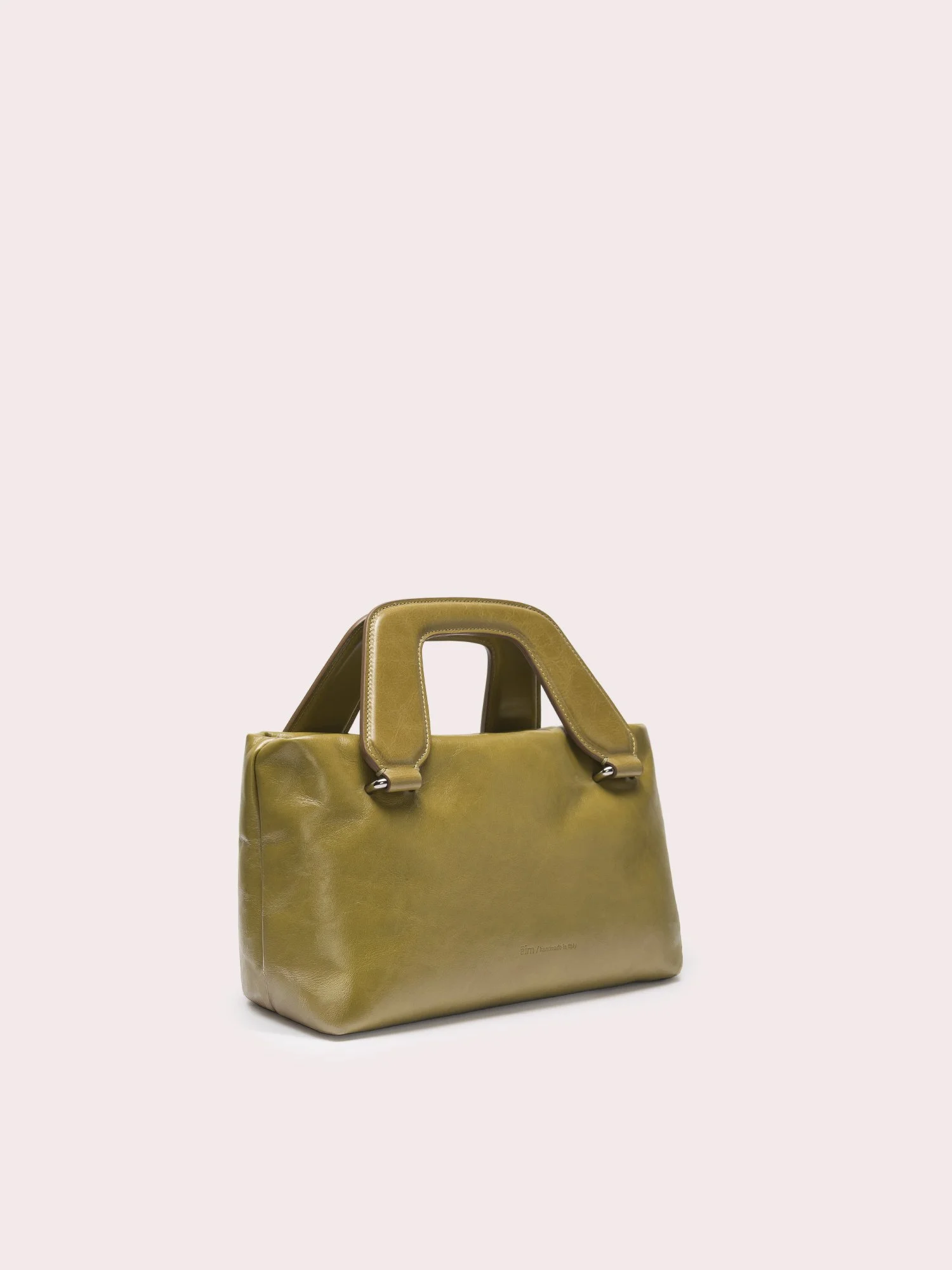 alice crickle calf leather olive lato.jpg