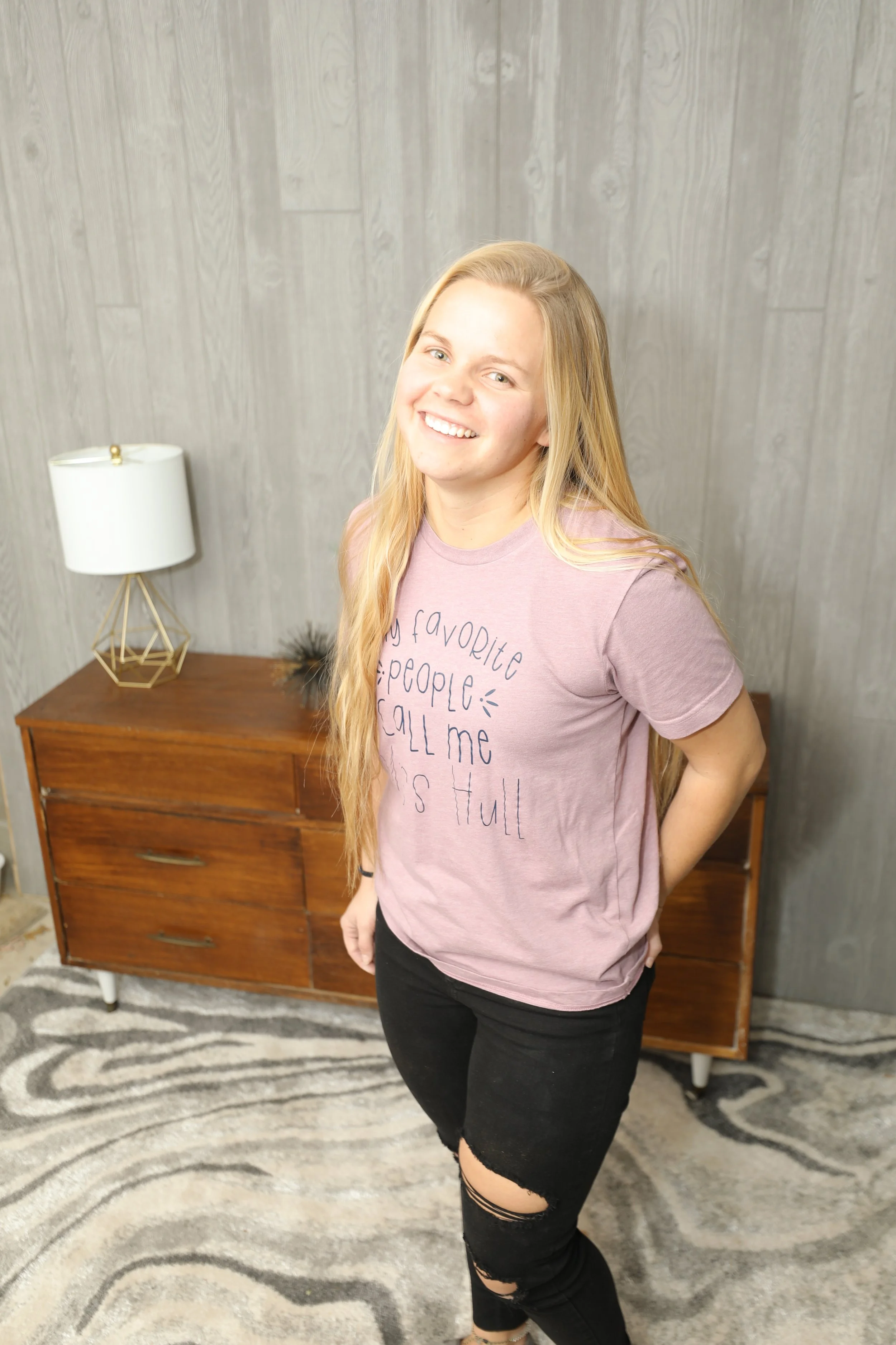 About FFT — Furniture Flipping Teacher