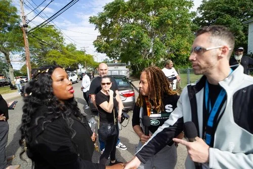 Mary Brown - Singer/Songwriter/Producer