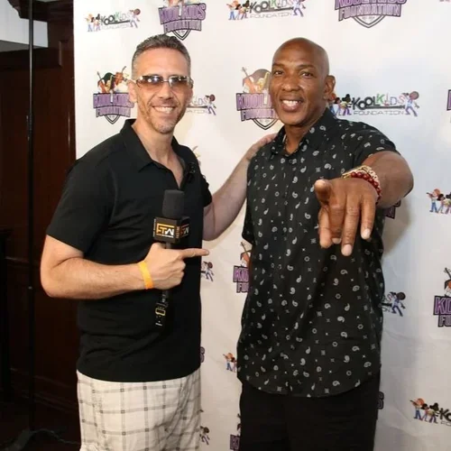 Waliyy Dixon (Main Event): AND1 Pro Basketballer