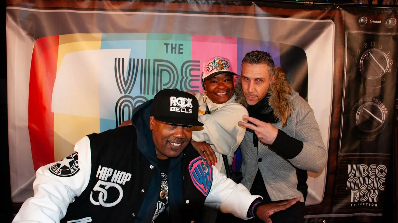  DJ Cool V &amp; Roxanne Shanté