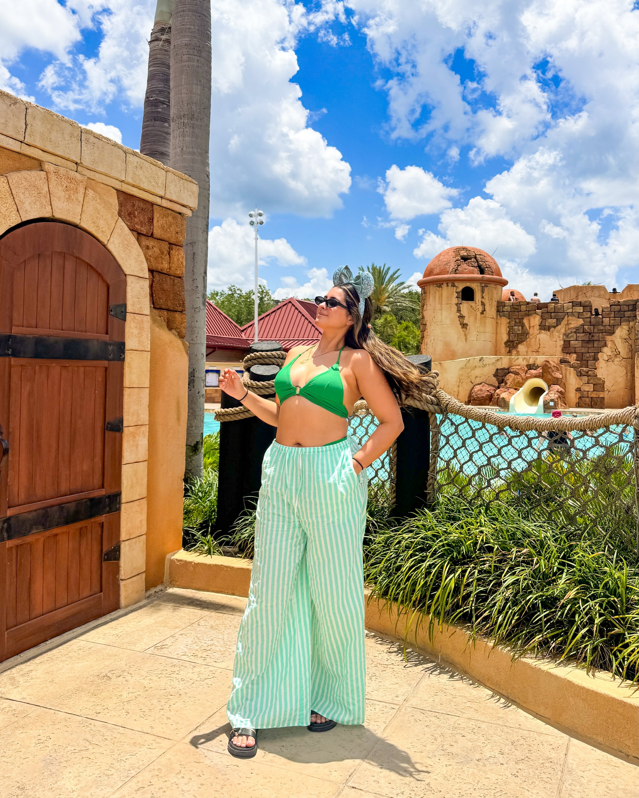 &amp; that&rsquo;s a wrap on my 13th Disney World Hotel! Caribbean Beach you were soooo dreamy. And I will definitely be coming back!!!! 🐠🏝️🍍🏊&zwj;♂️🐭

Which hotel do I hit up next? 👀

#disneyworldhotel #disneyworld