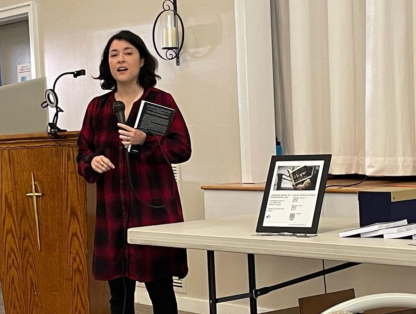 A wonderful event talking about #faith and my father&rsquo;s remarkable healing journey &hearts;️ A tremendous thanks to @firstchurchmethuen and Pastor @ingrahambill for inviting me! &hearts;️
If you&rsquo;d like to invite me to speak please reach ou
