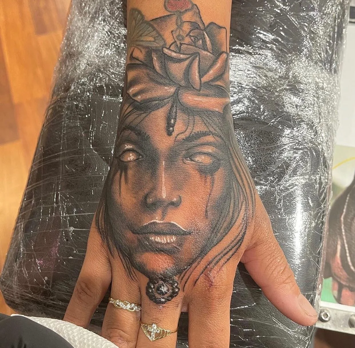 Flats Tattooing & Body Piercing