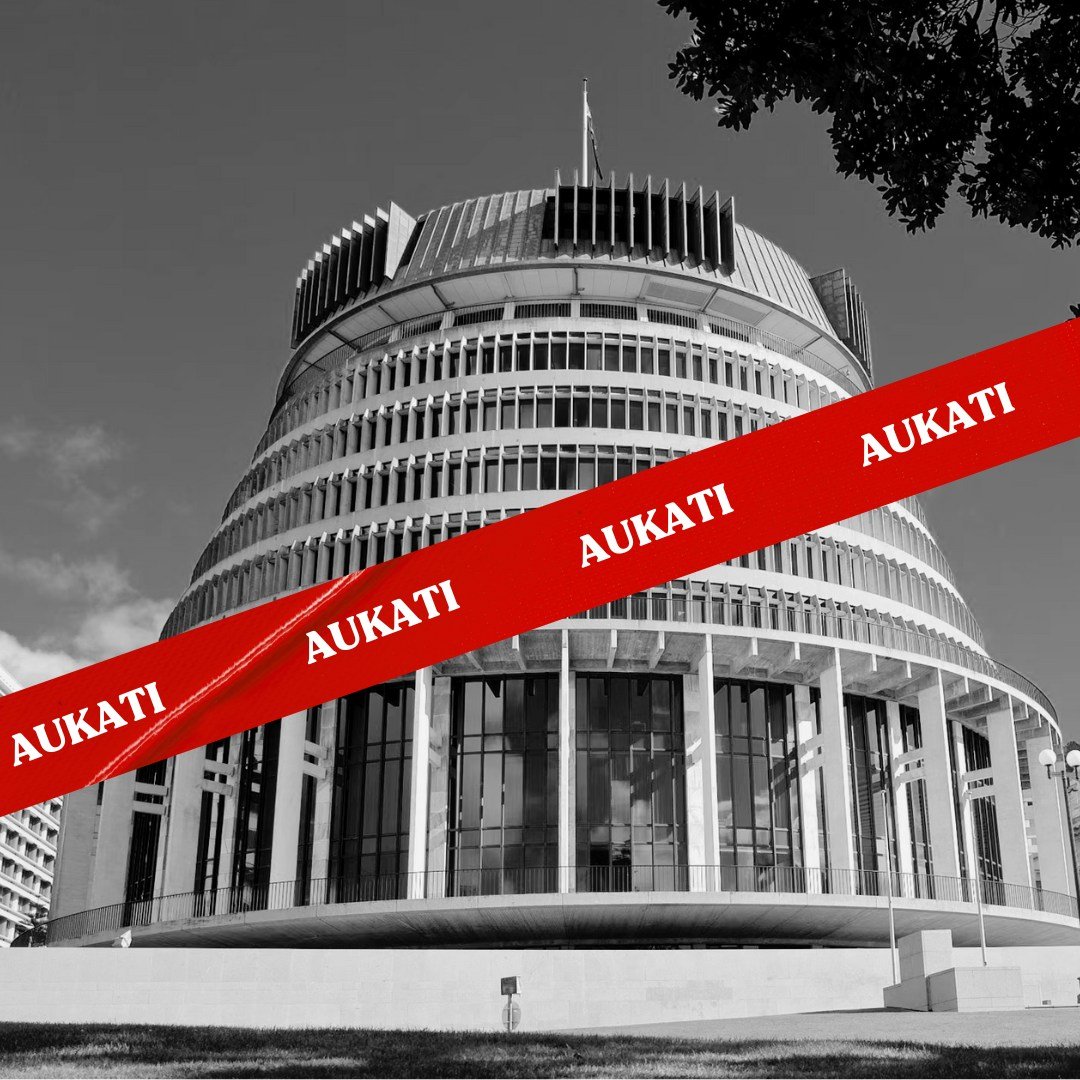 E tū Ngāti Toa Rangatira!

Join us next week as we take a stand at Parliament to oppose the Government's proposed Fast Track Bill Legislation. To book a seat on the bus, check the iwi pānui for the link. We will meet outside Takapūwāhia Marae on Wedn