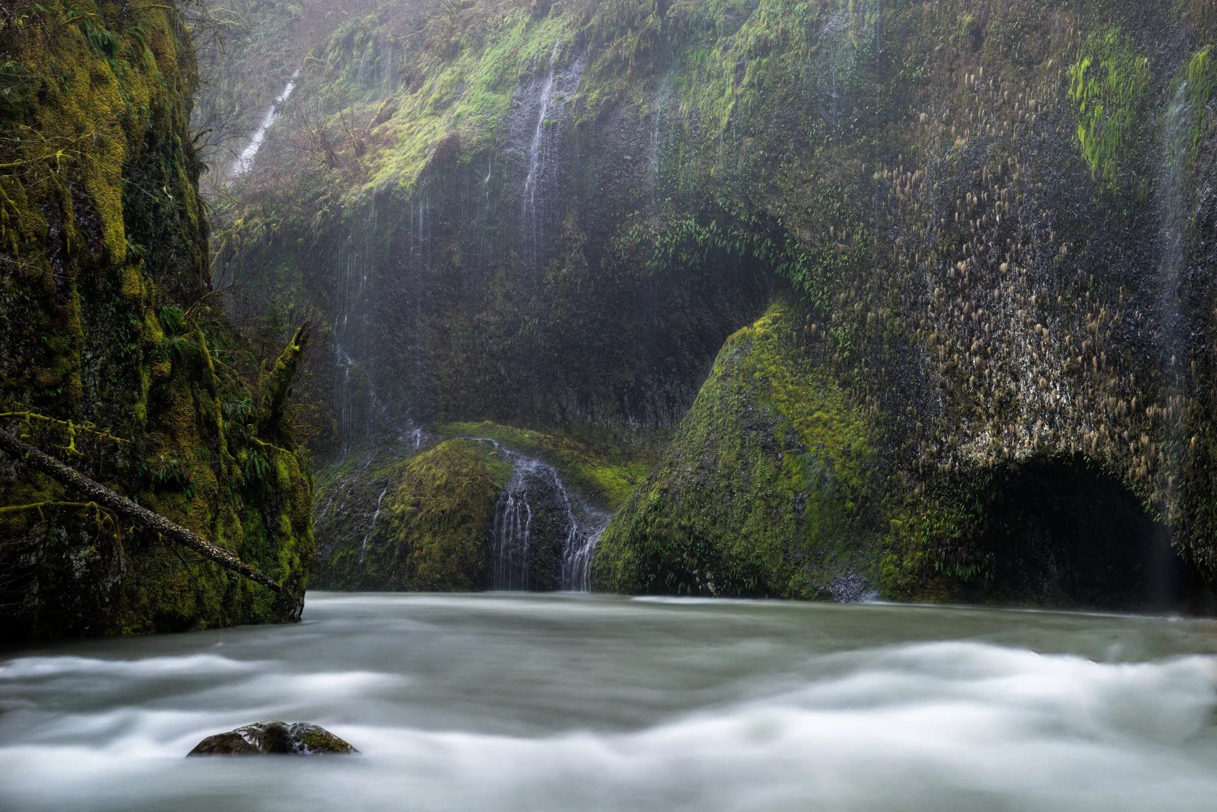eagle creek in a heavy rainfall-2.jpg
