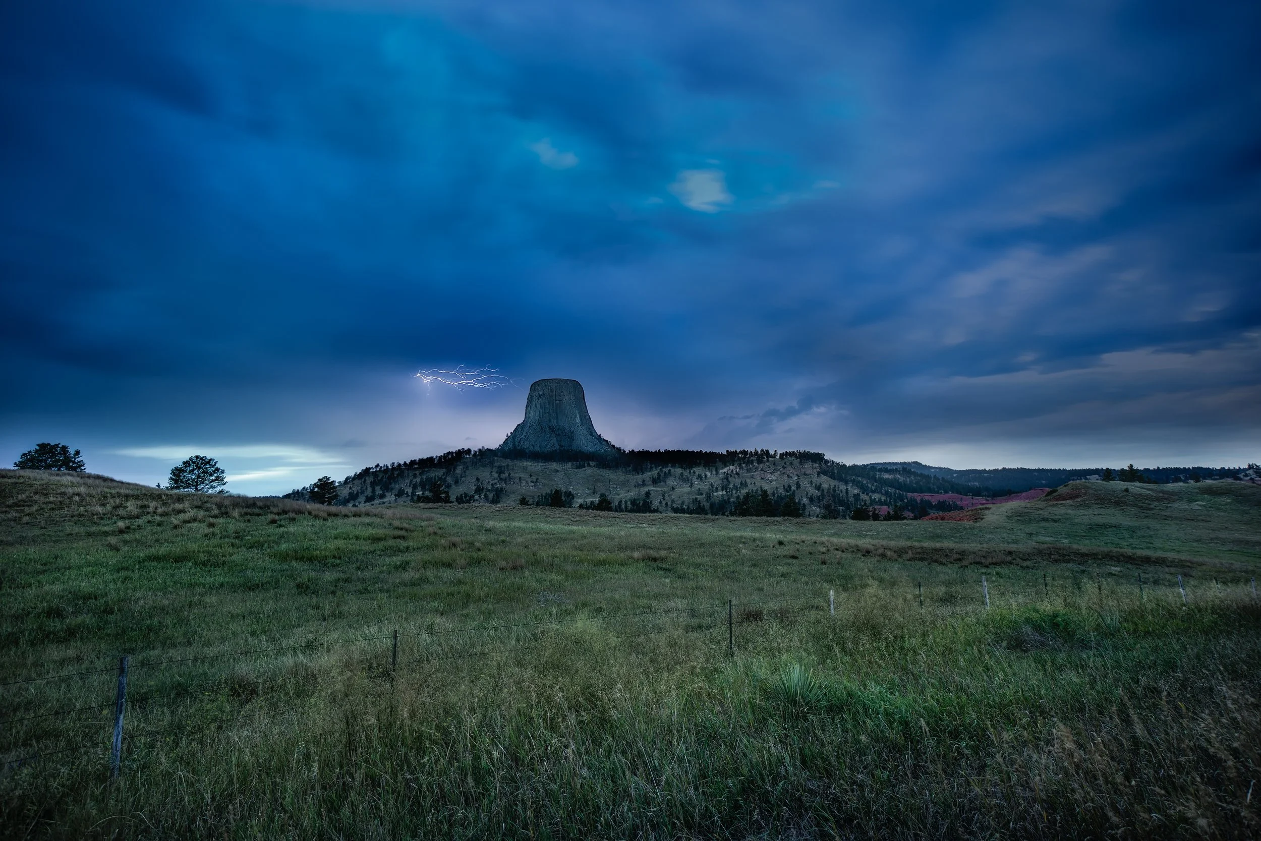 lightning strikes at devils tower.jpg