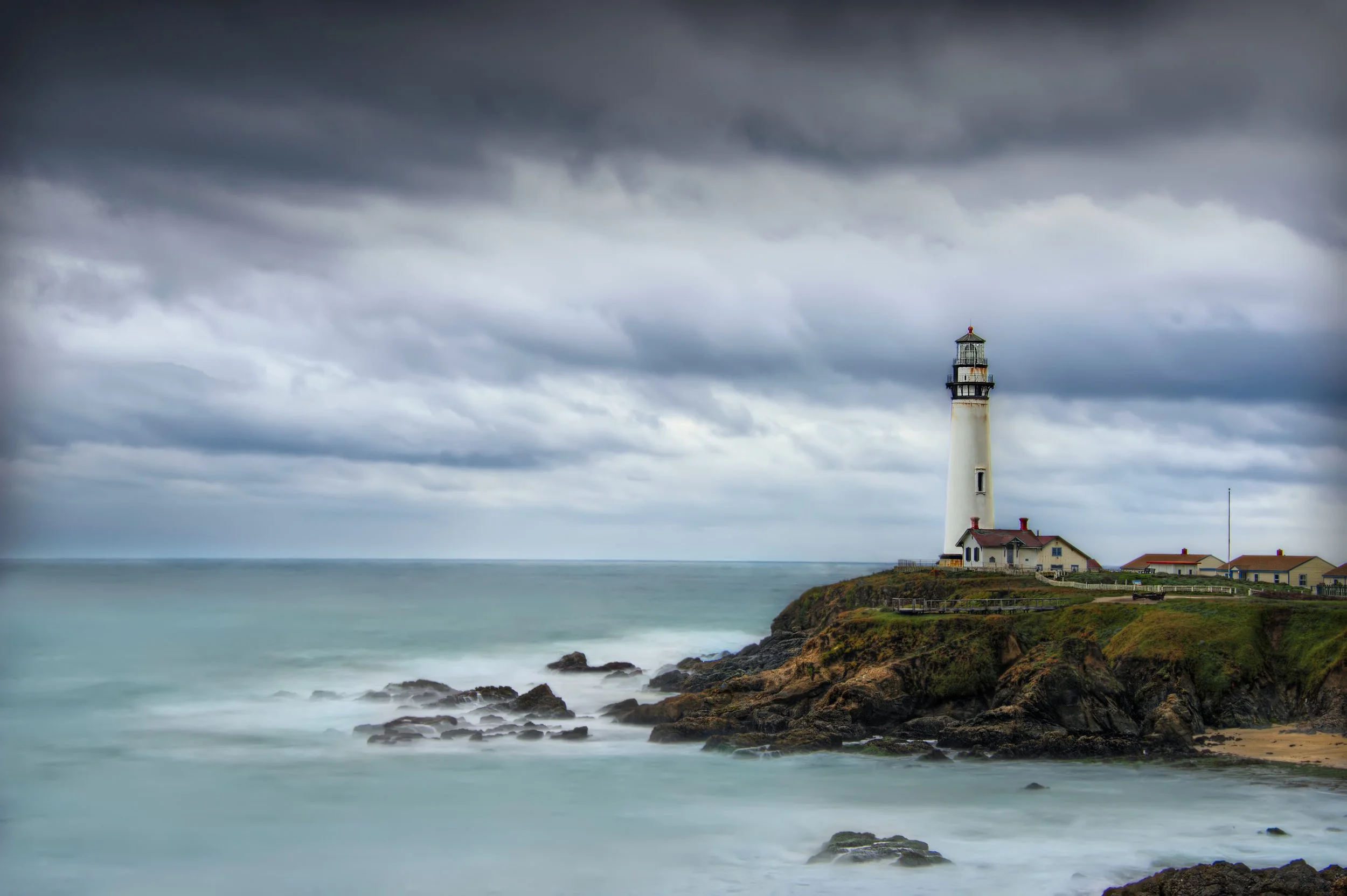 Pigeon Point Lighthouse.jpg
